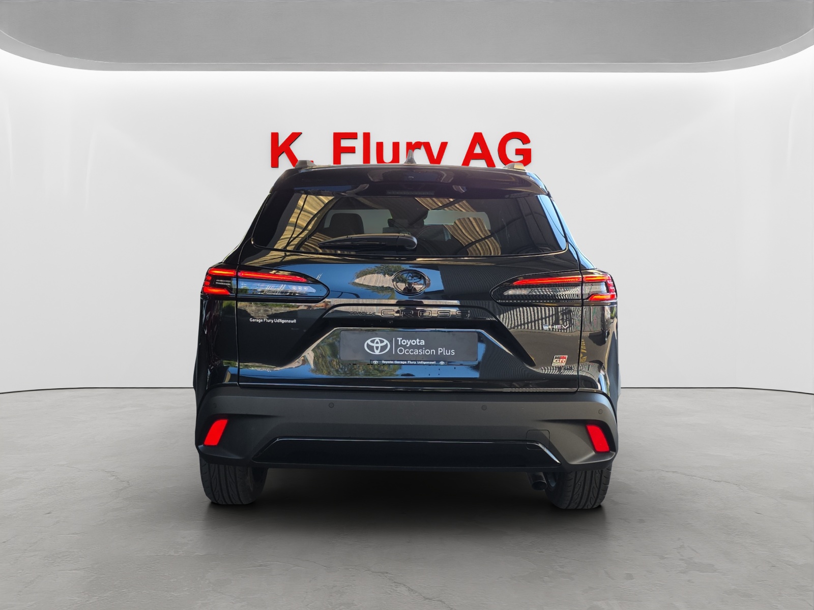 TOYOTA Corolla Cross 2.0 HSD GR Sport AWD-i-image-3