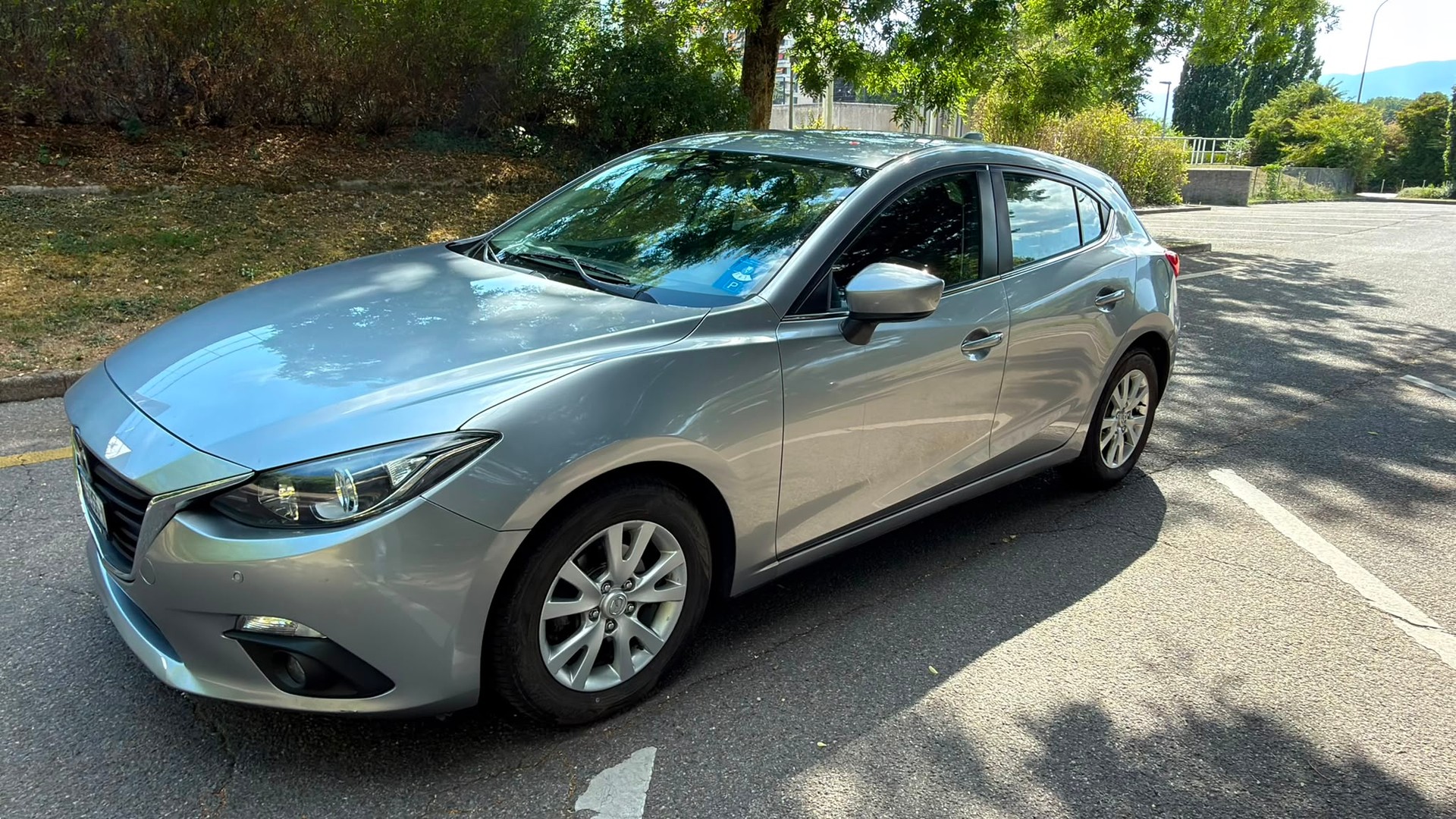 MAZDA 3 1.5 16V Ambition Plus-image-7