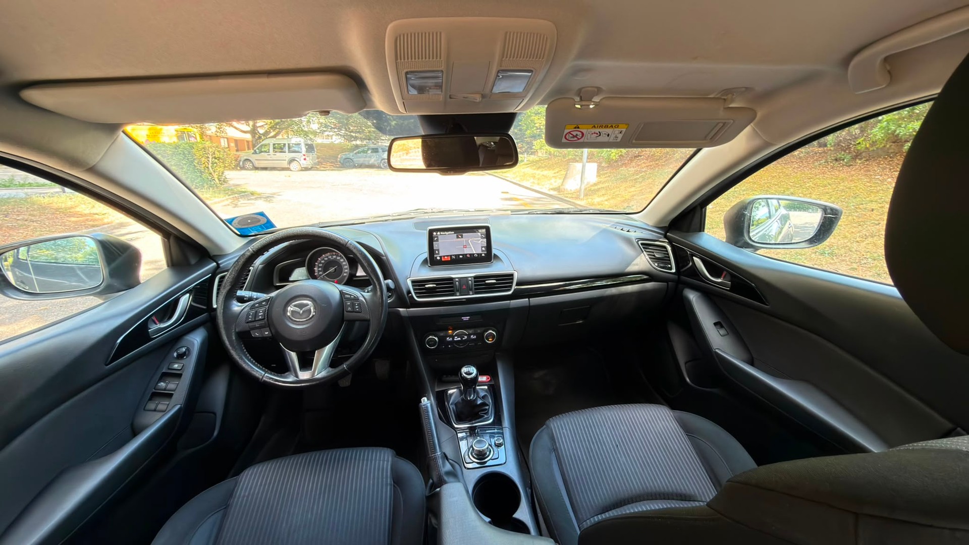 MAZDA 3 1.5 16V Ambition Plus-image-3