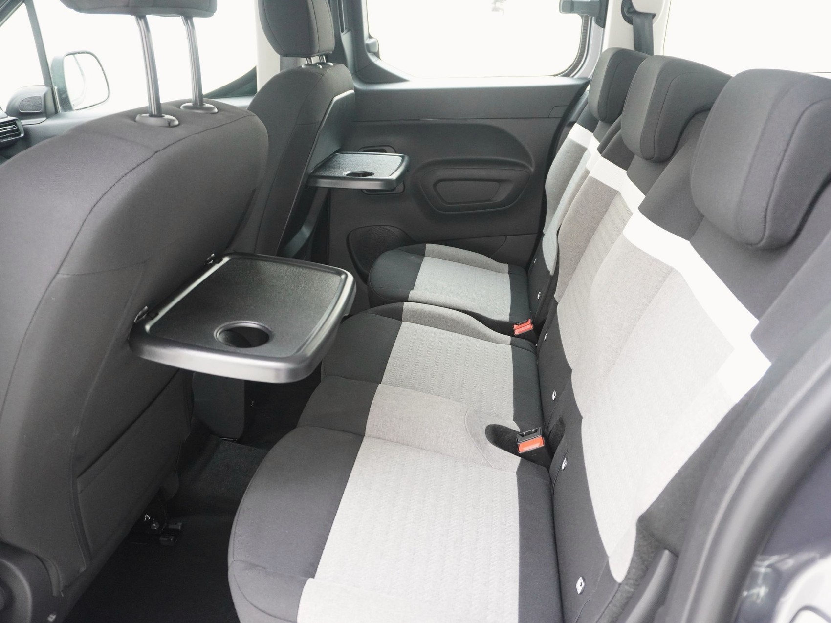 CITROEN Berlingo XL 1.5 BlueHDi 130 Plus-image-11