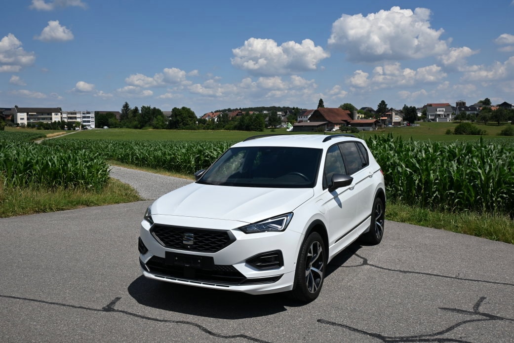 SEAT Tarraco 1.4 e-HYBRID DSG FR-image-0
