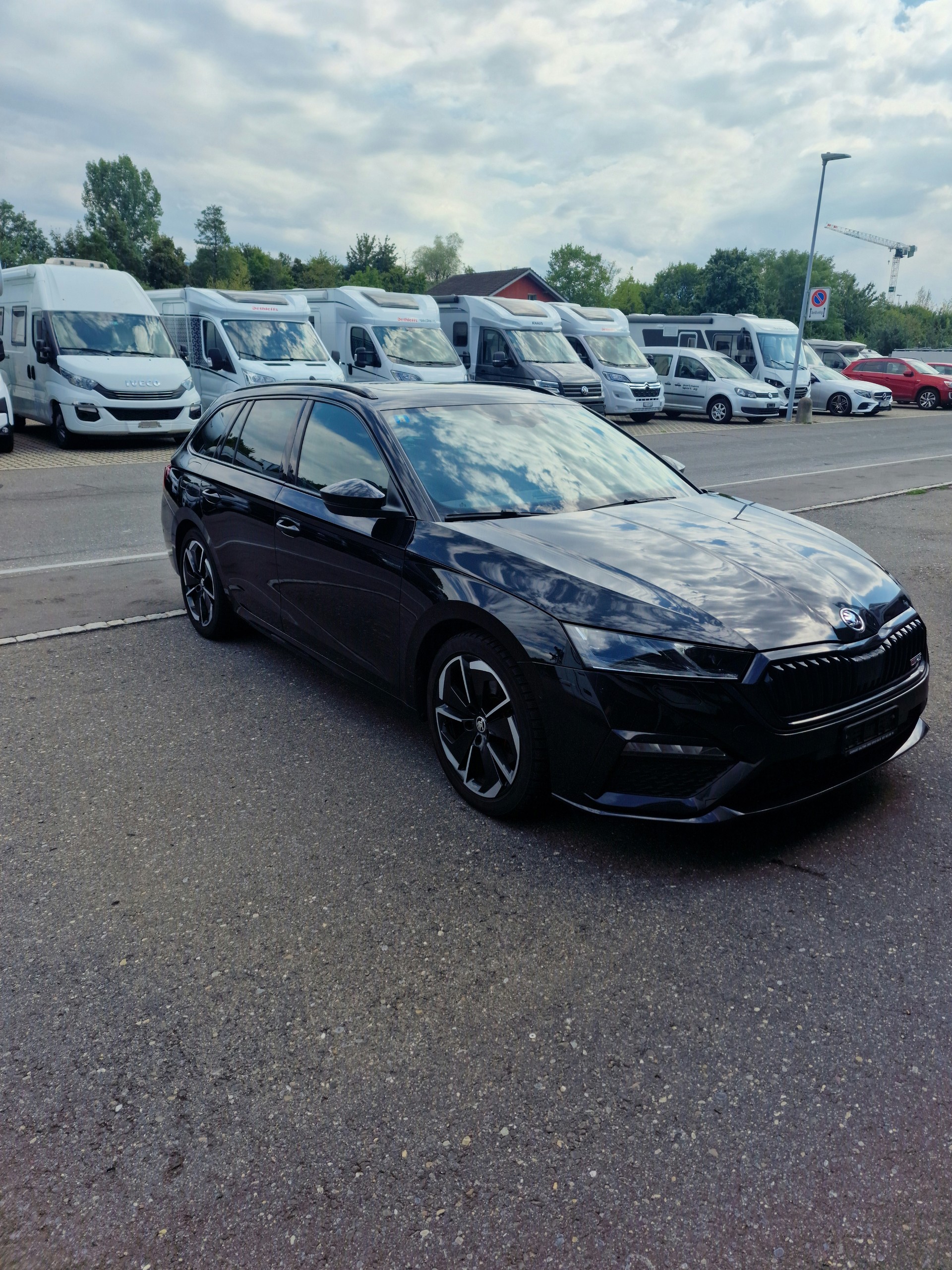 SKODA Octavia Combi 2.0 TDI DSG RS 4x4-image-0