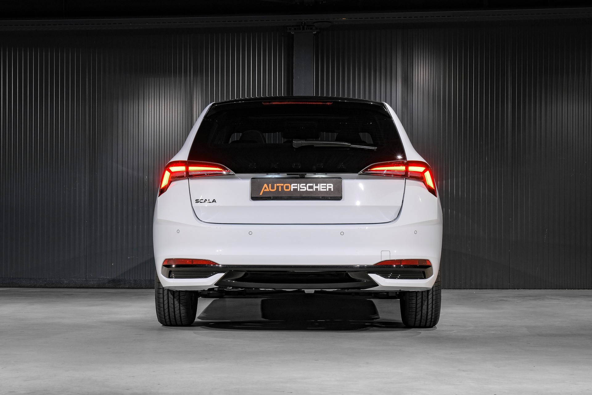 SKODA Scala 1.5 TSI Monte Carlo DSG-image-5