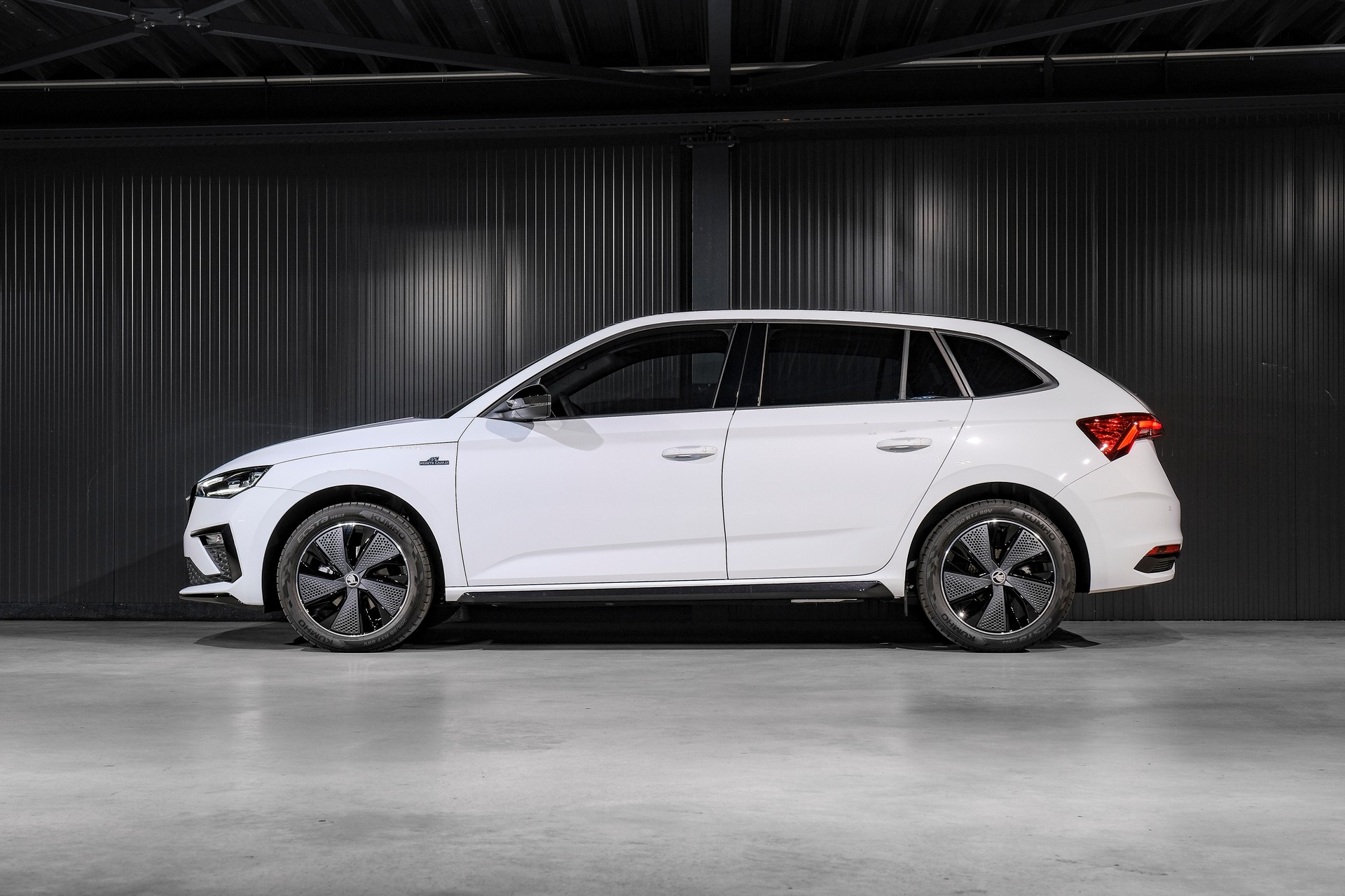 SKODA Scala 1.5 TSI Monte Carlo DSG-image-8
