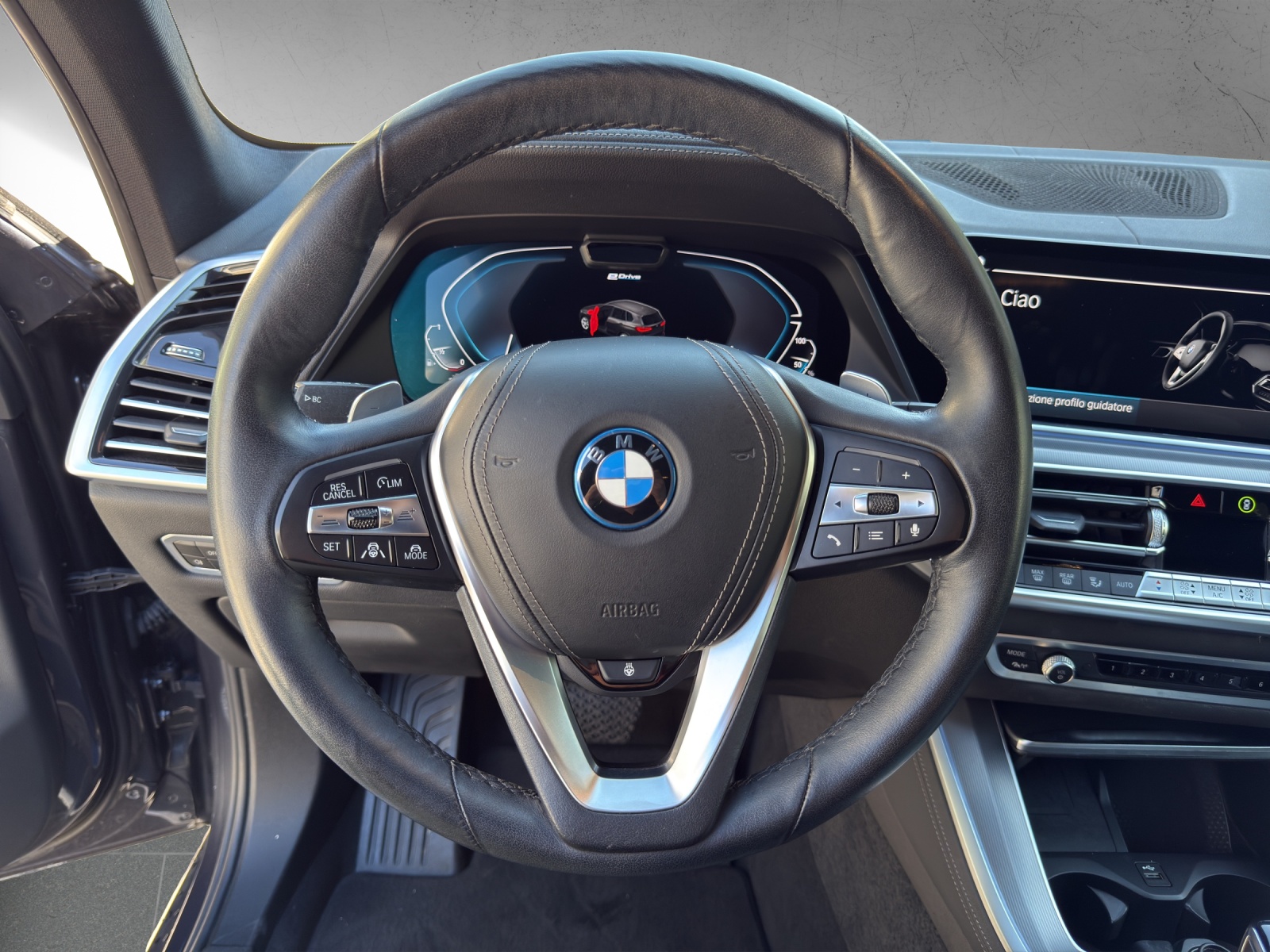 BMW X5 xDrive45e xLine Steptronic-image-12