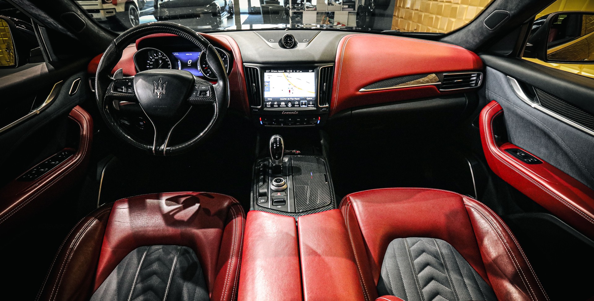 MASERATI Levante D 3.0 V6 GranLusso Automatica-image-12