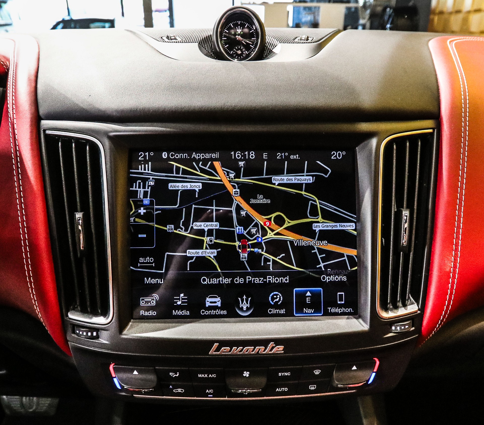 MASERATI Levante D 3.0 V6 GranLusso Automatica-image-19