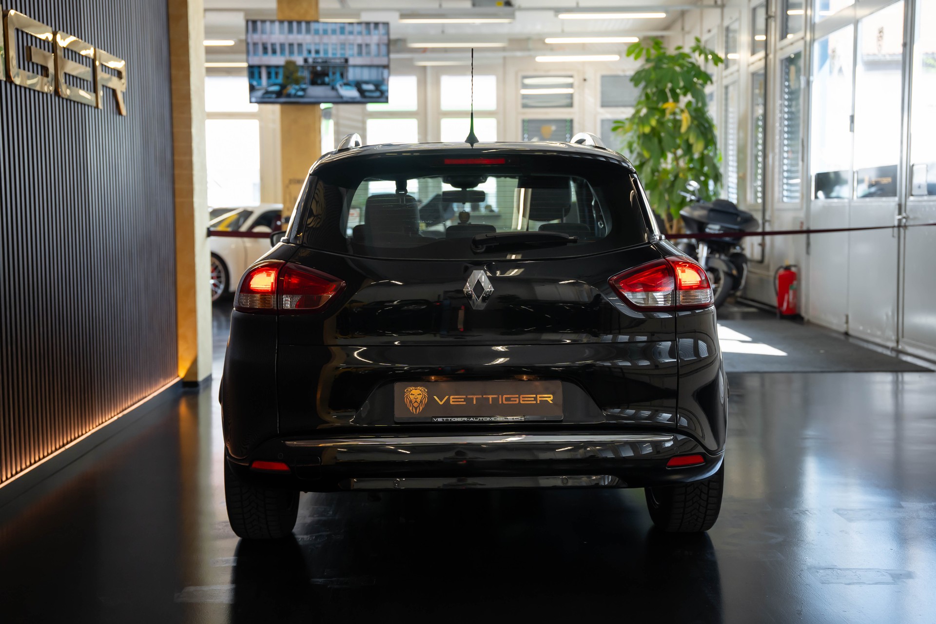RENAULT Clio Grandtour 1.5 dCi Expression-image-4