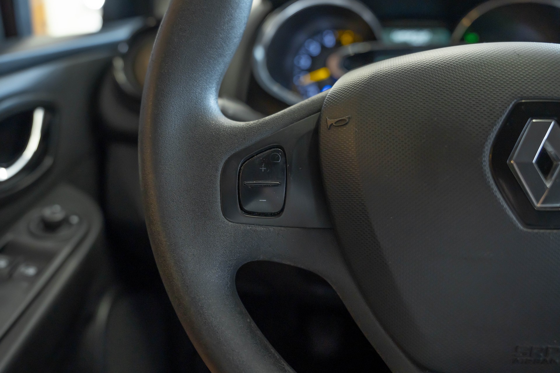 RENAULT Clio Grandtour 1.5 dCi Expression-image-20
