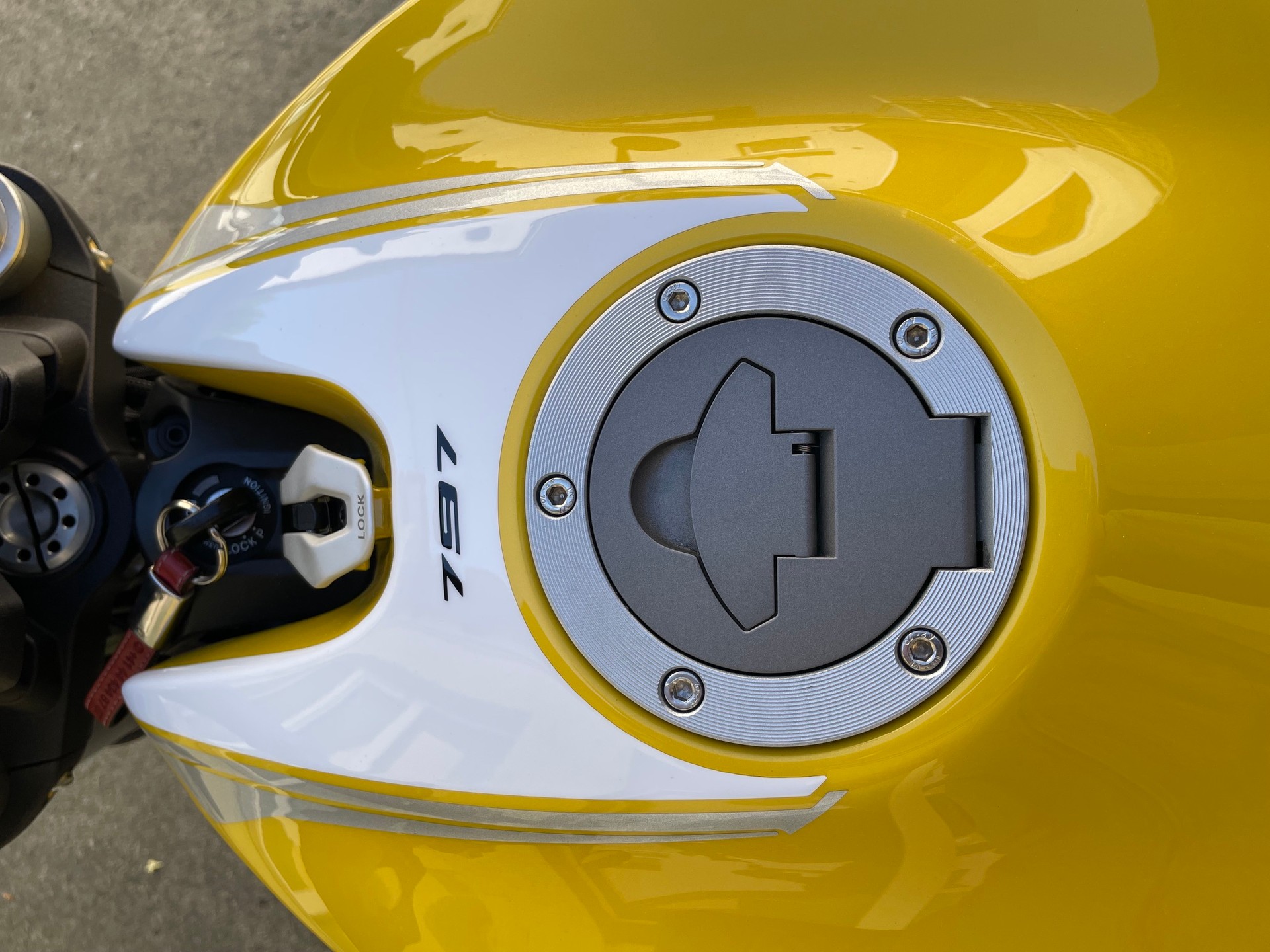 DUCATI Monster 797-image-7