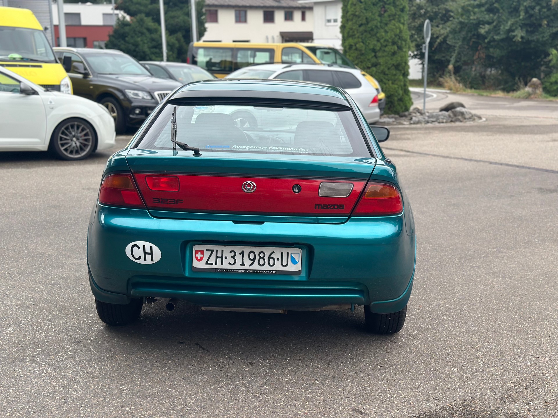 MAZDA 323 F 1.5i-16V Rainbow-image-6