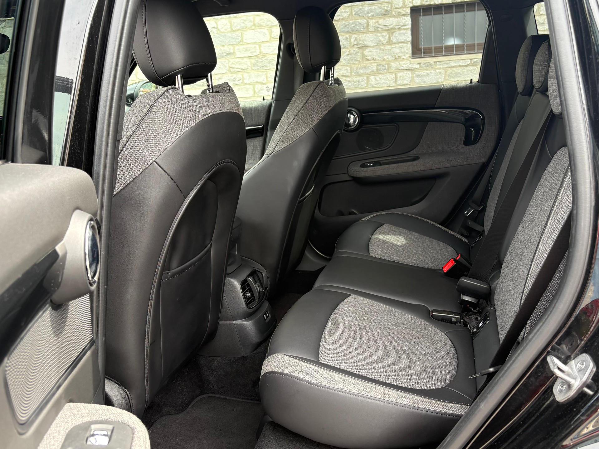 MINI Countryman Cooper S Highland Edition ALL4 Steptronic-image-12