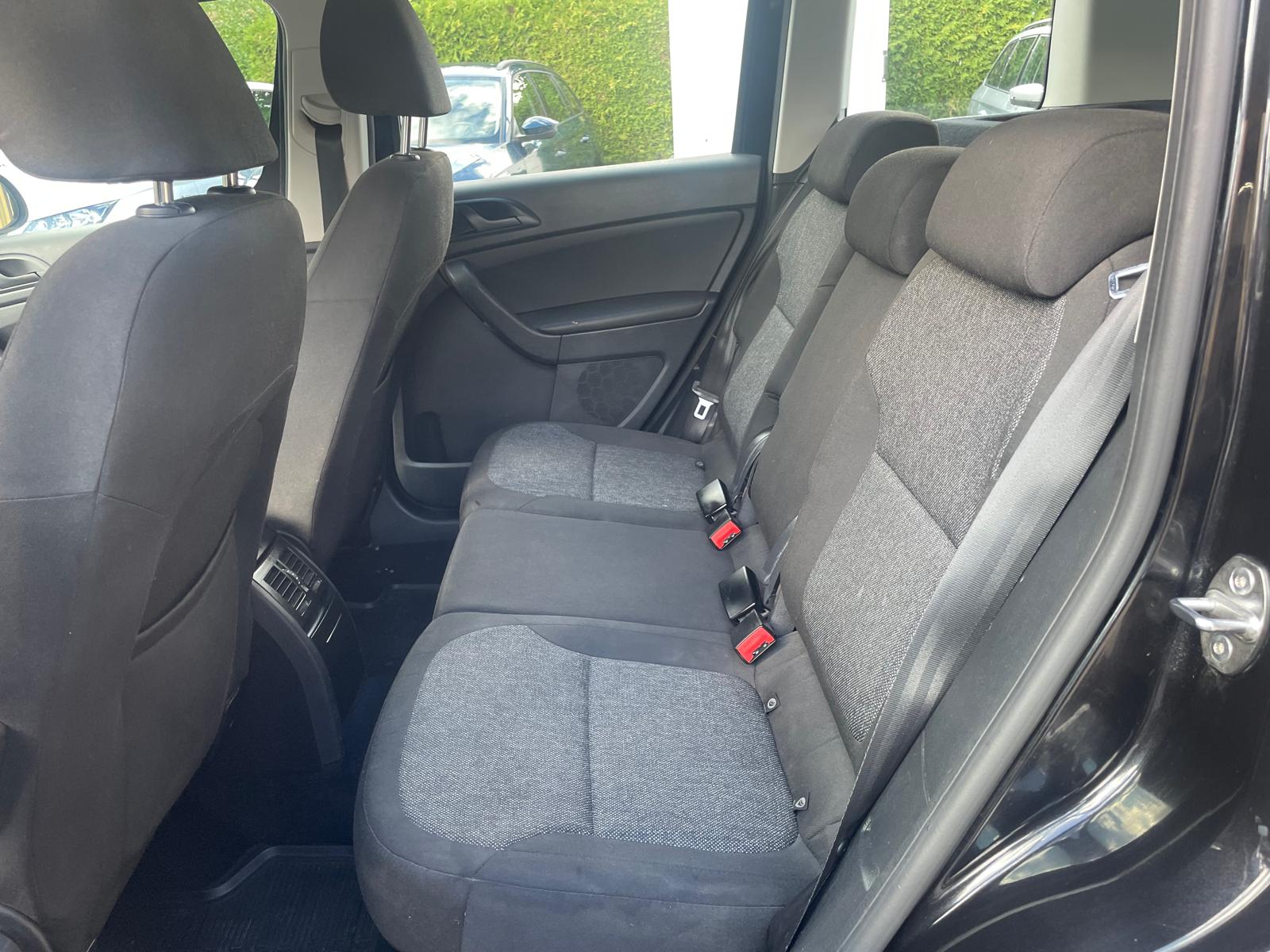 SKODA Yeti 2.0 TDI Active 4x4 DSG-image-6