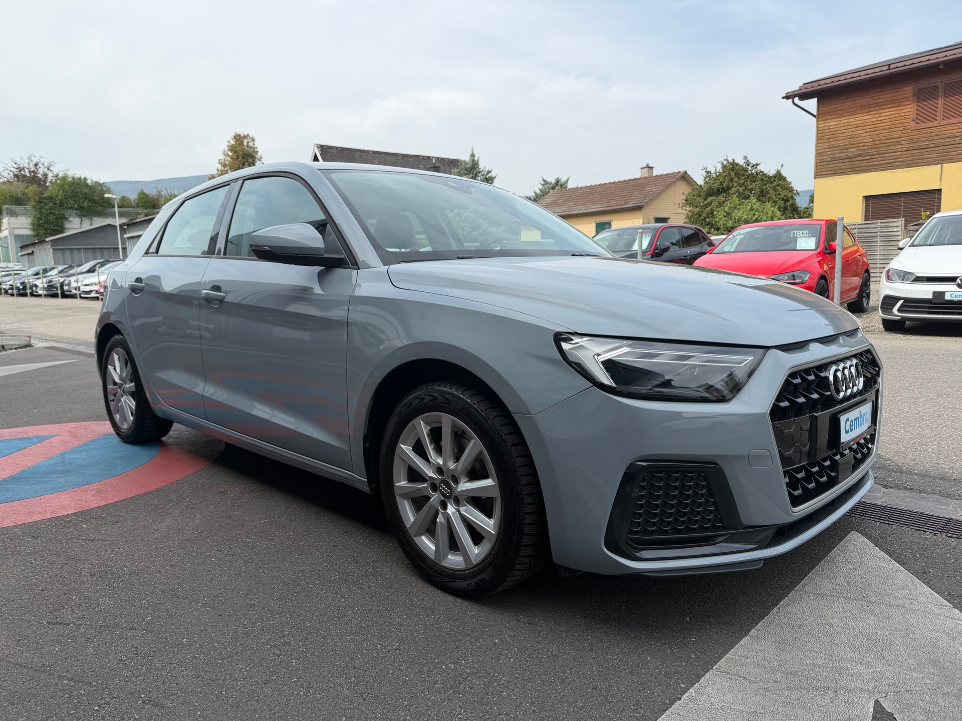 AUDI A1 Sportback 30 TFSI advanced S-tronic-image-2