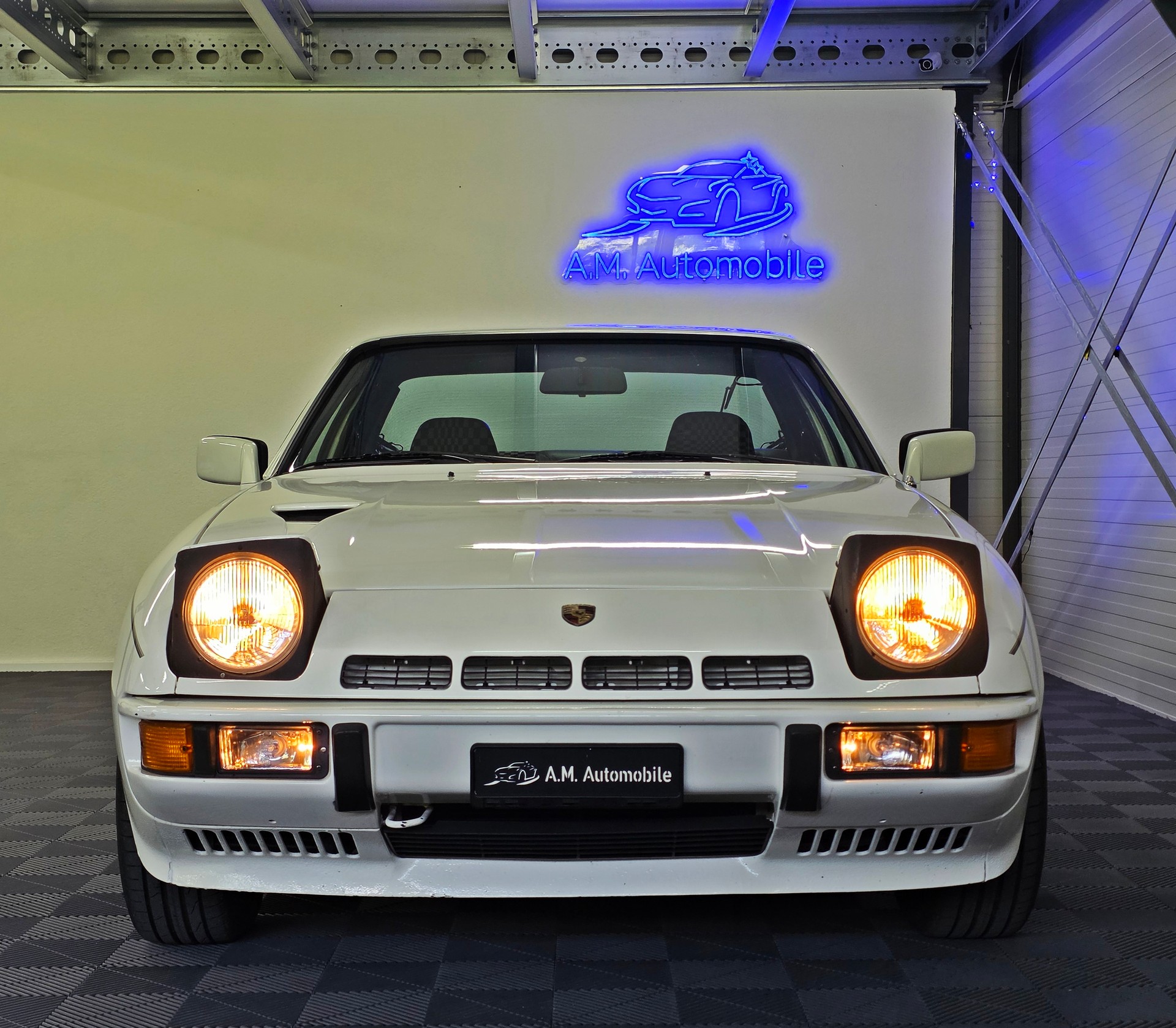 PORSCHE Turbo-image-1