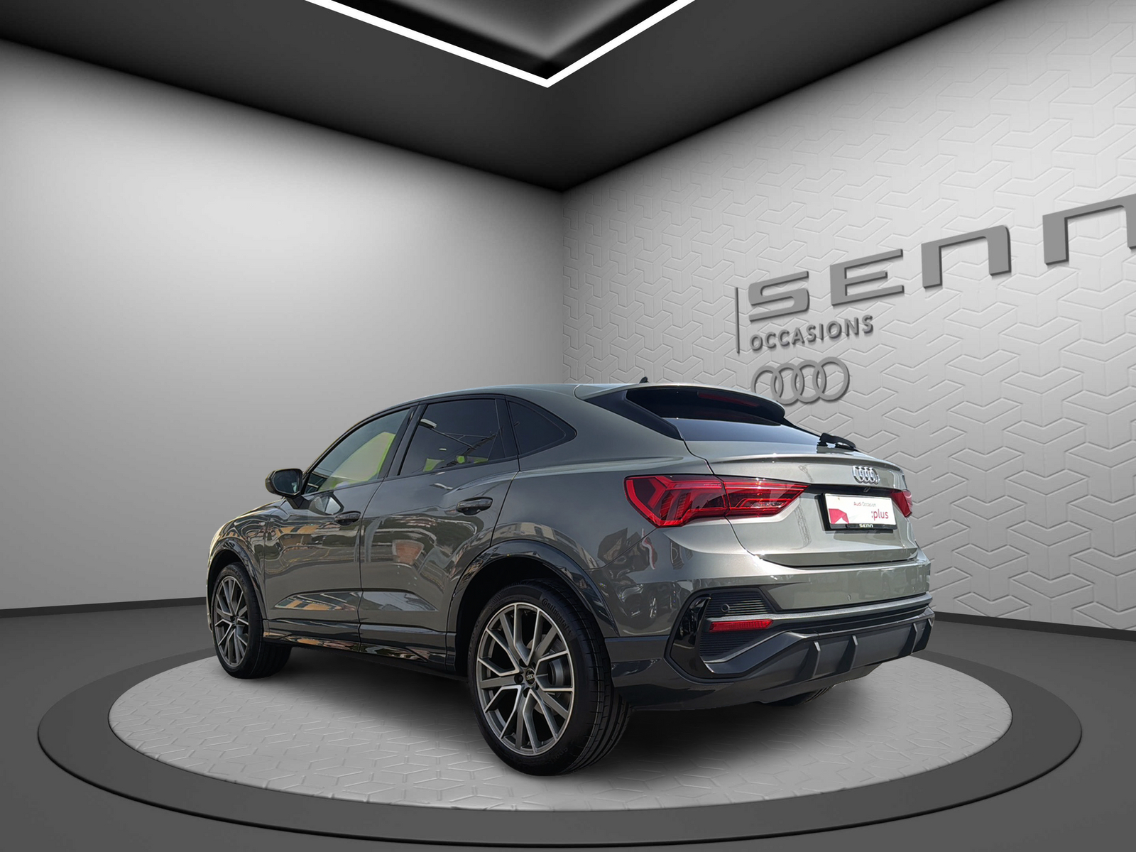 AUDI Q3 Sportback 35 TFSI S line Attraction S-tronic-image-3
