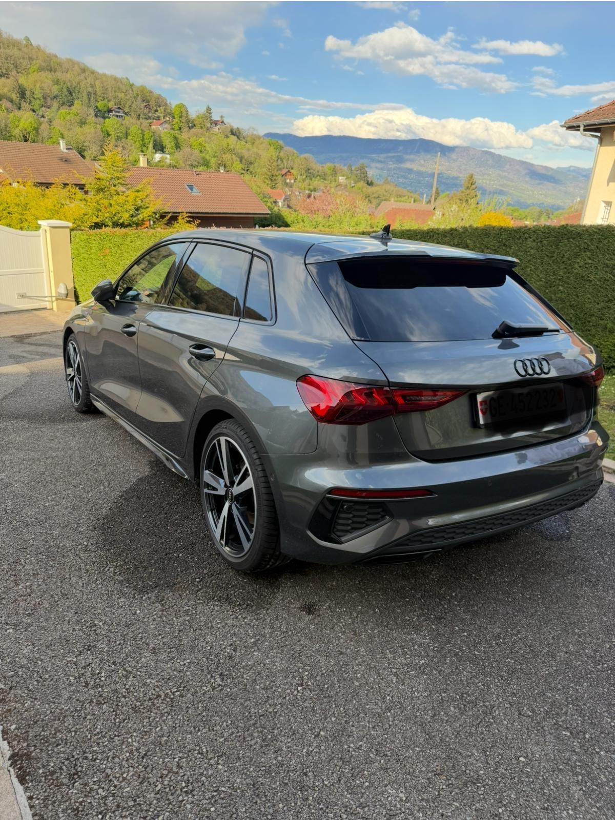 AUDI 1.5 35 TFSI S Line Attraction S-Tronic-image-3