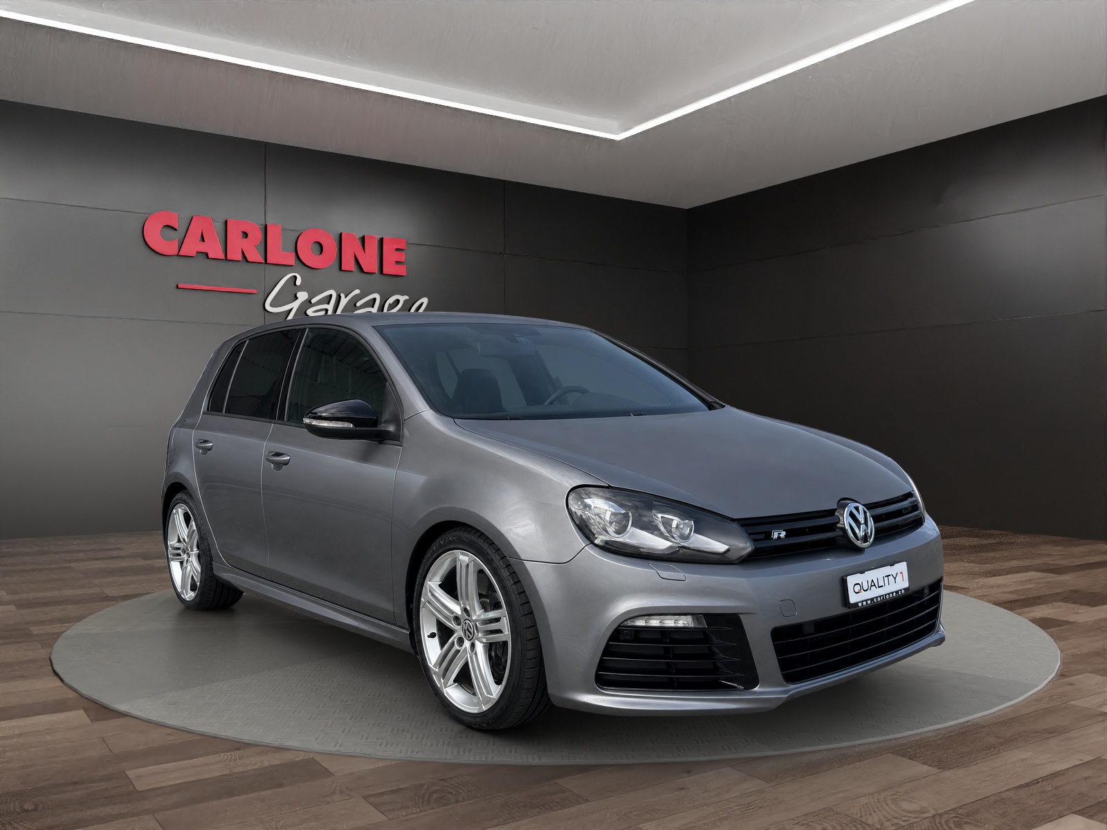 VW Golf VI 2.0 TSI R DSG 4motion-image-0
