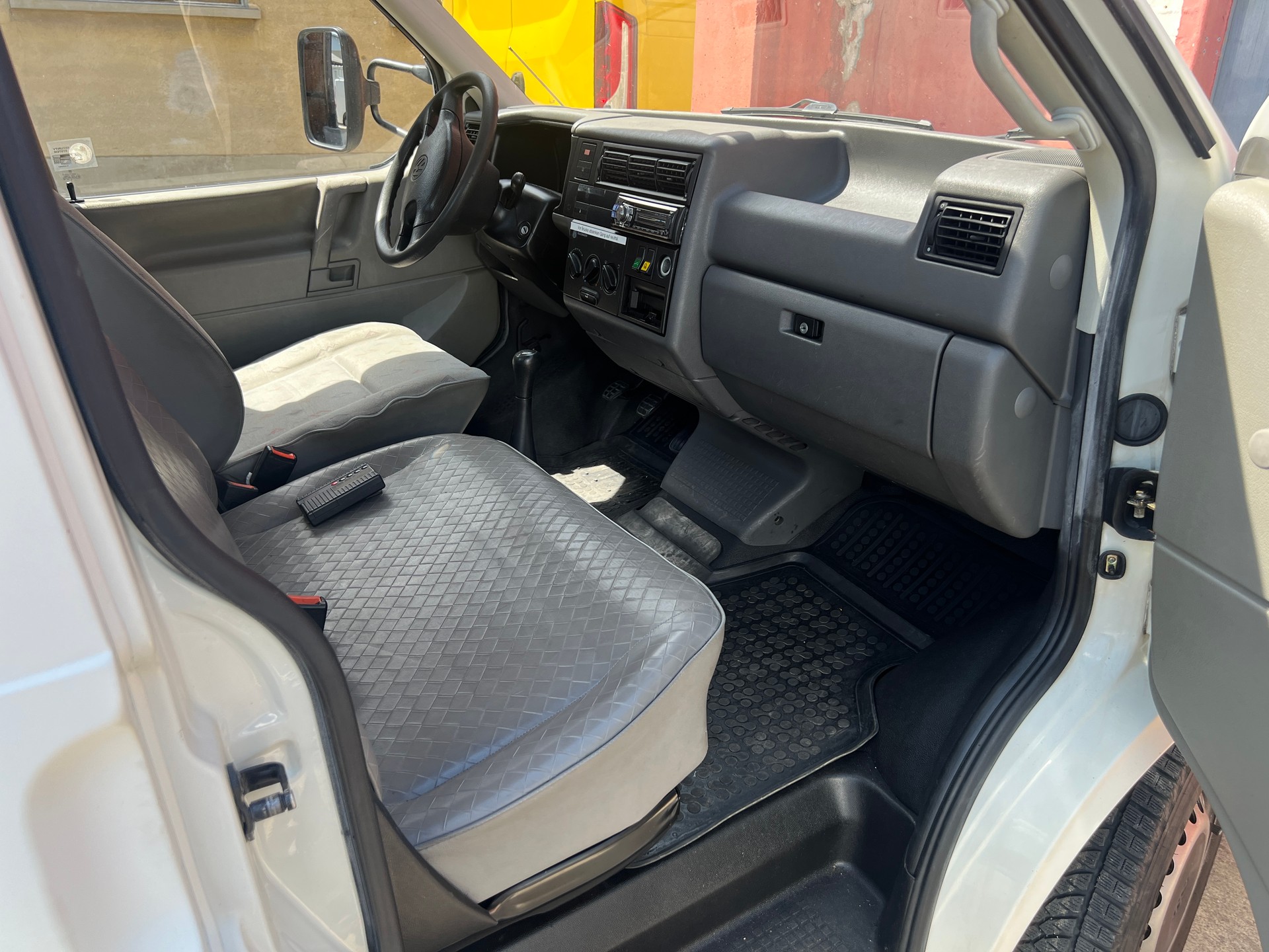 VW T4 2.5TDI-image-6