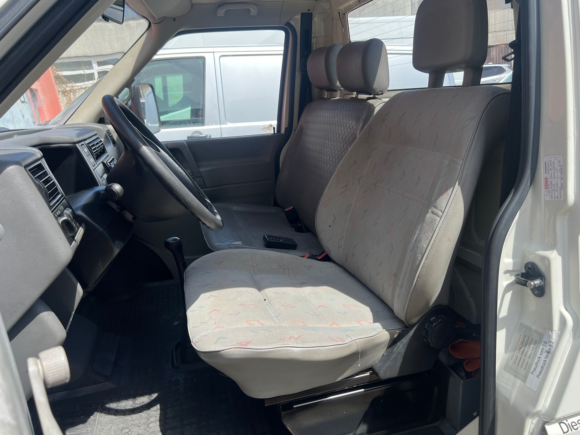 VW T4 2.5TDI-image-5