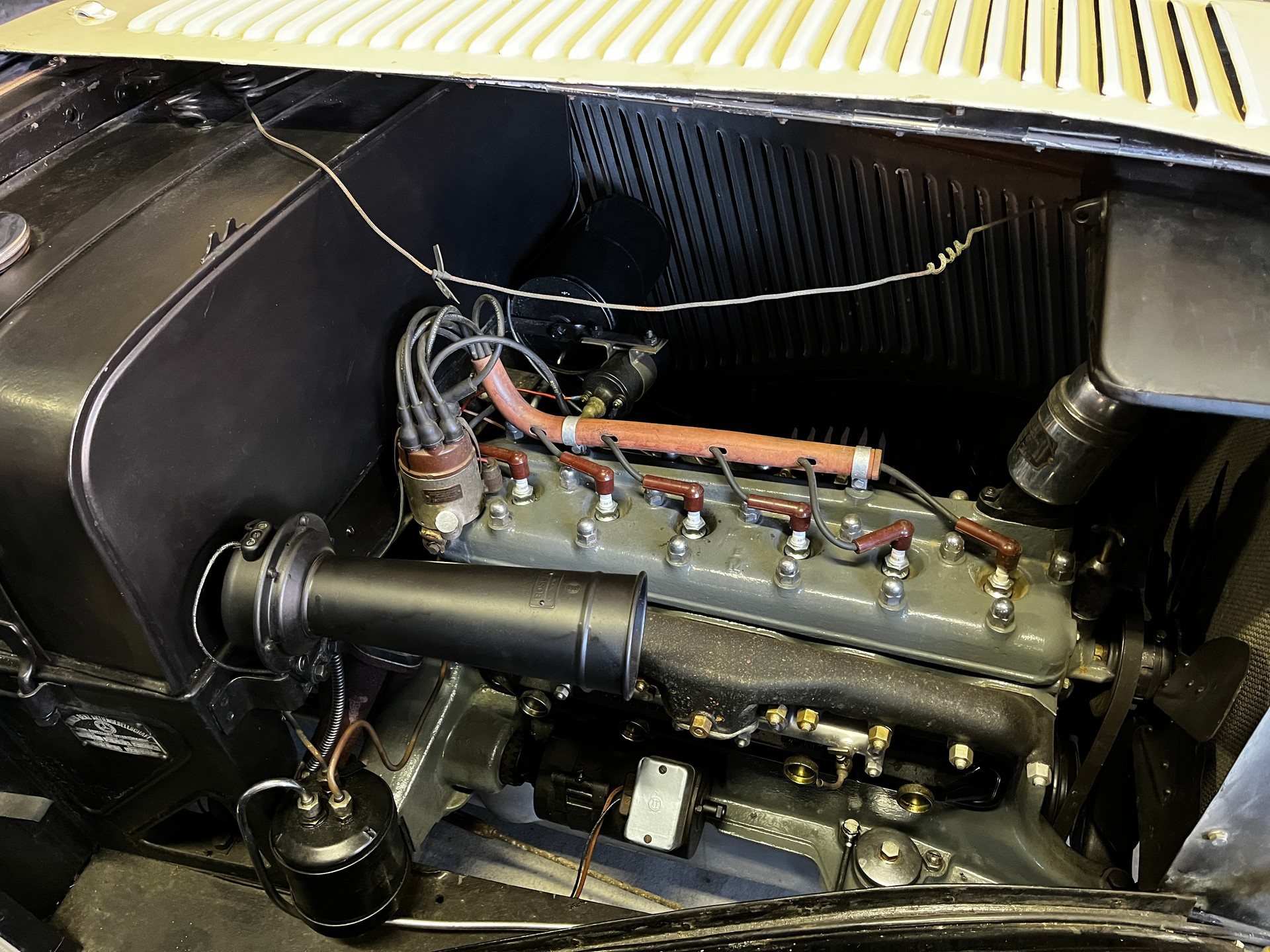 MERCEDES-BENZ 260 Stuttgart W11-image-4