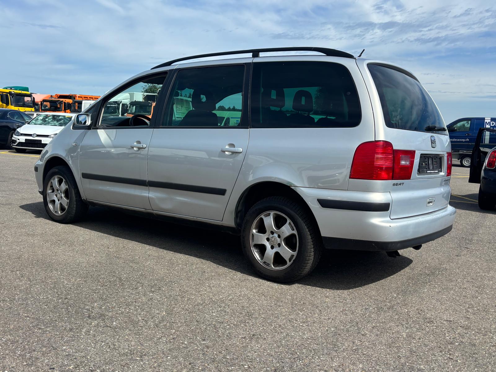 SEAT Alhambra 2.8 VR6 Signo Automatic-image-2