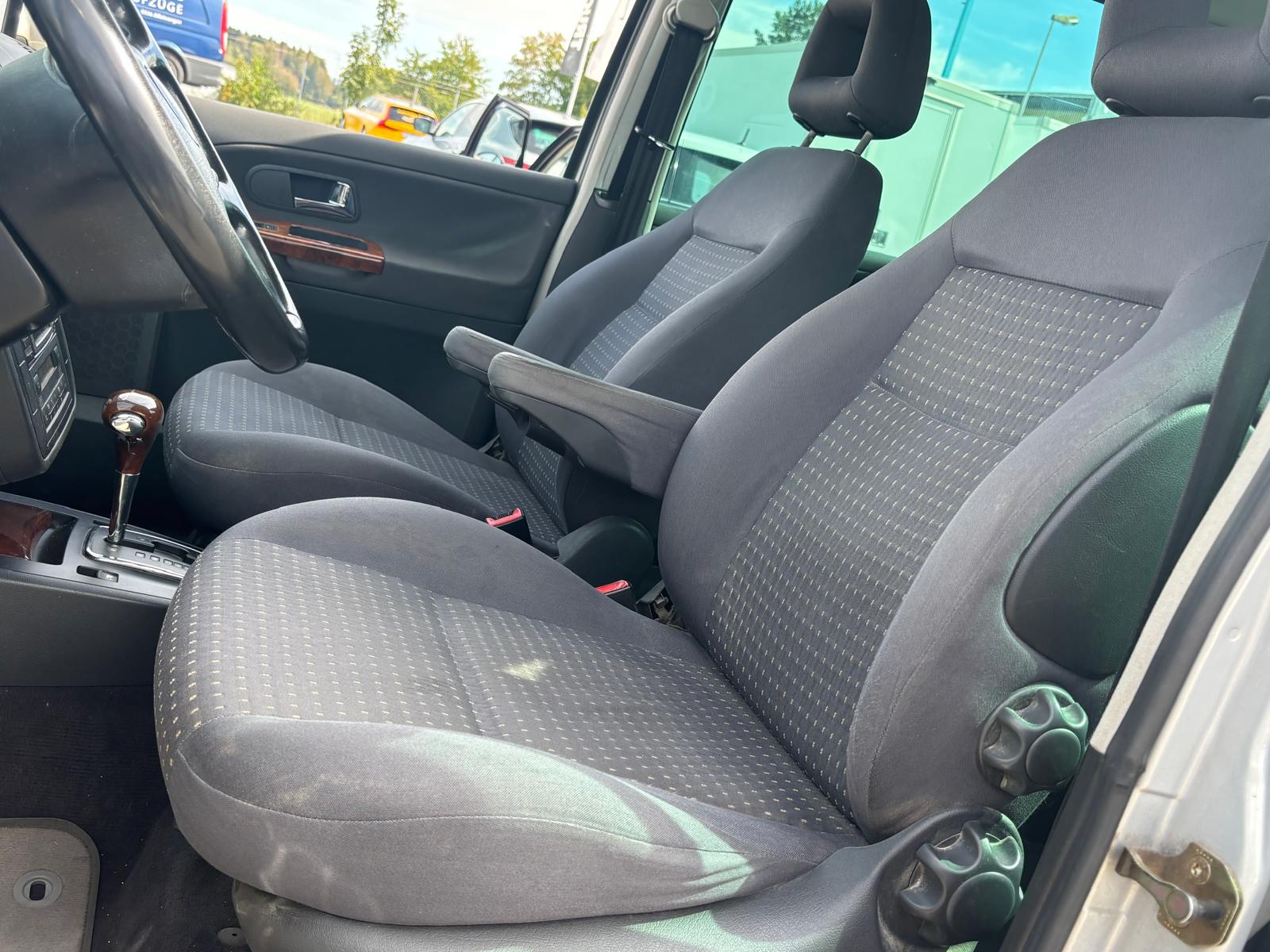 SEAT Alhambra 2.8 VR6 Signo Automatic-image-5