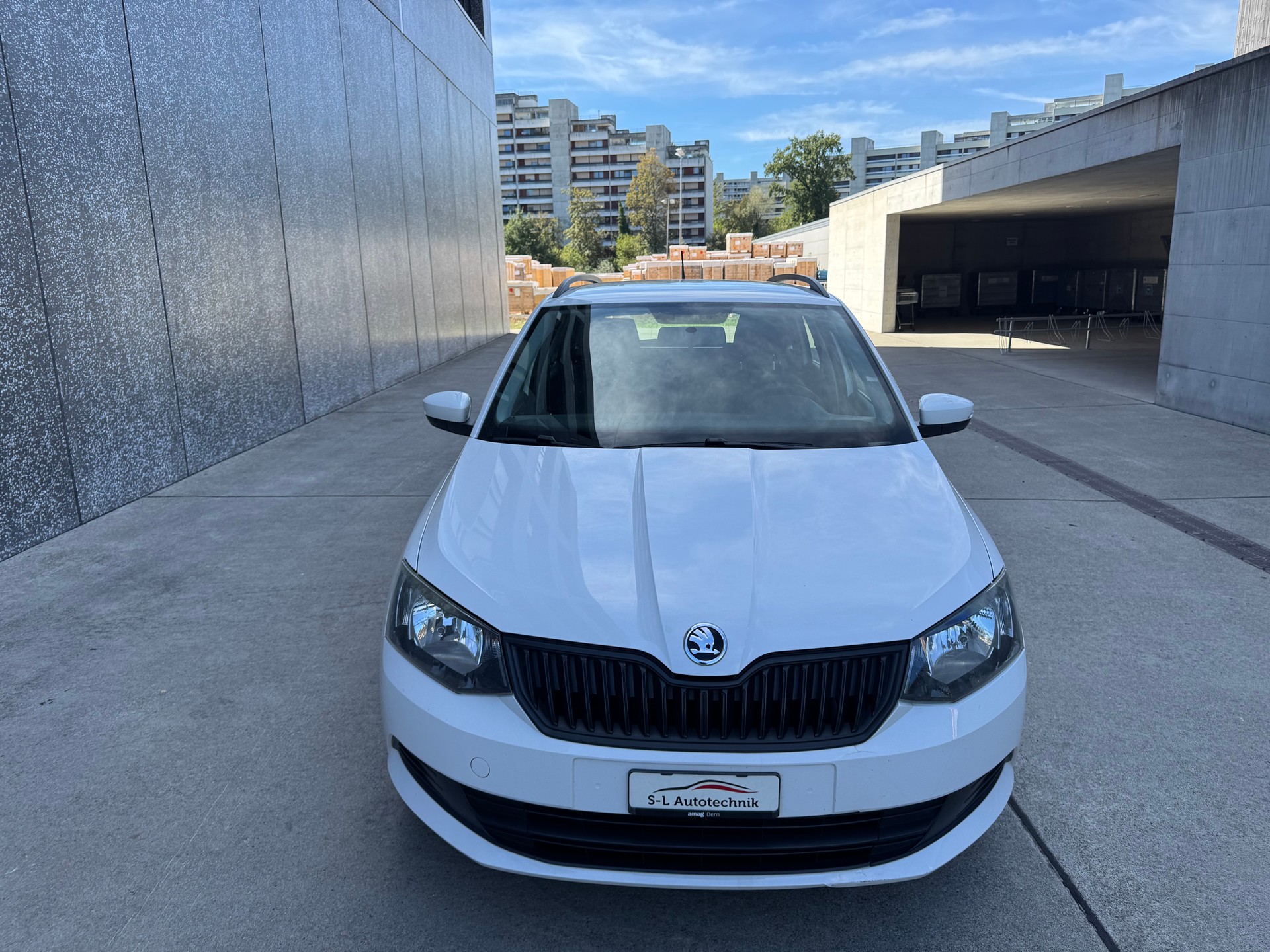 SKODA Fabia 1.2 TSI Active-image-1