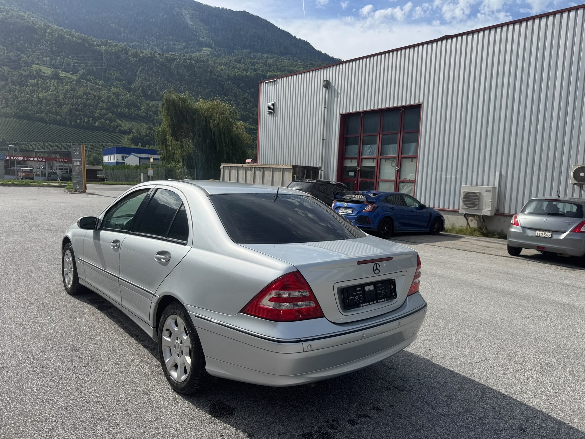 MERCEDES-BENZ C 280 Elégance Sport Edition 4Matic Automatic-image-4