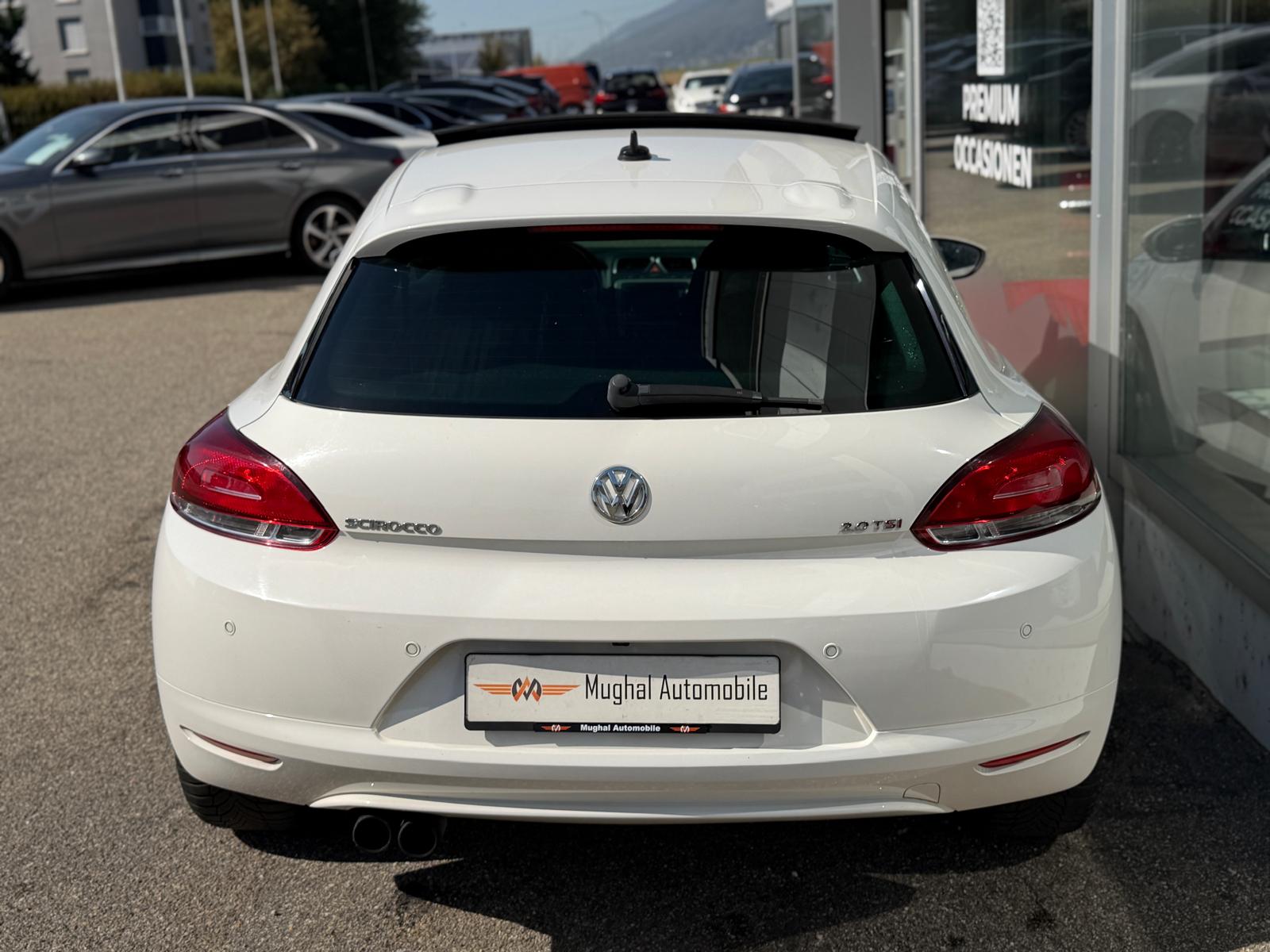VW Scirocco 2.0 TSI-image-4