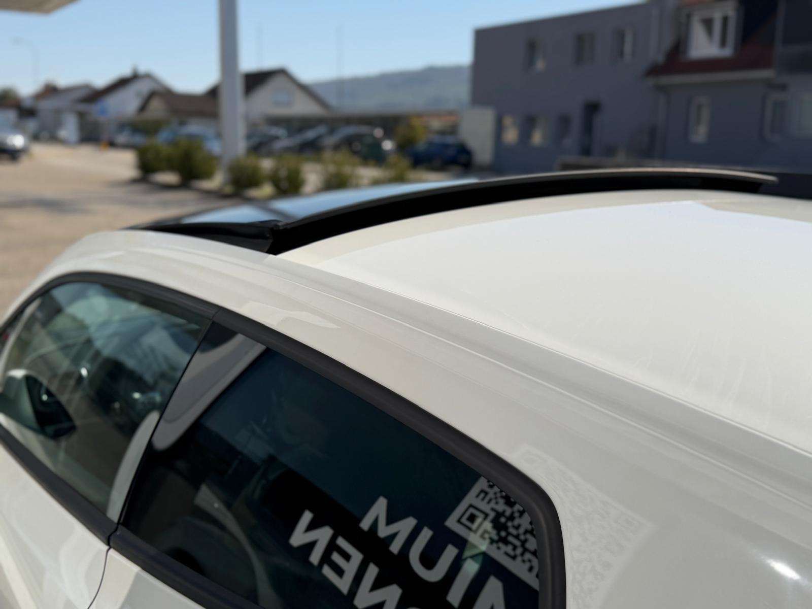 VW Scirocco 2.0 TSI-image-5