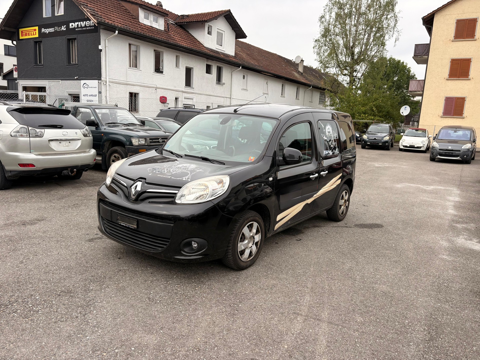 RENAULT Kangoo 1.5 dCi Swiss Edition-image-0