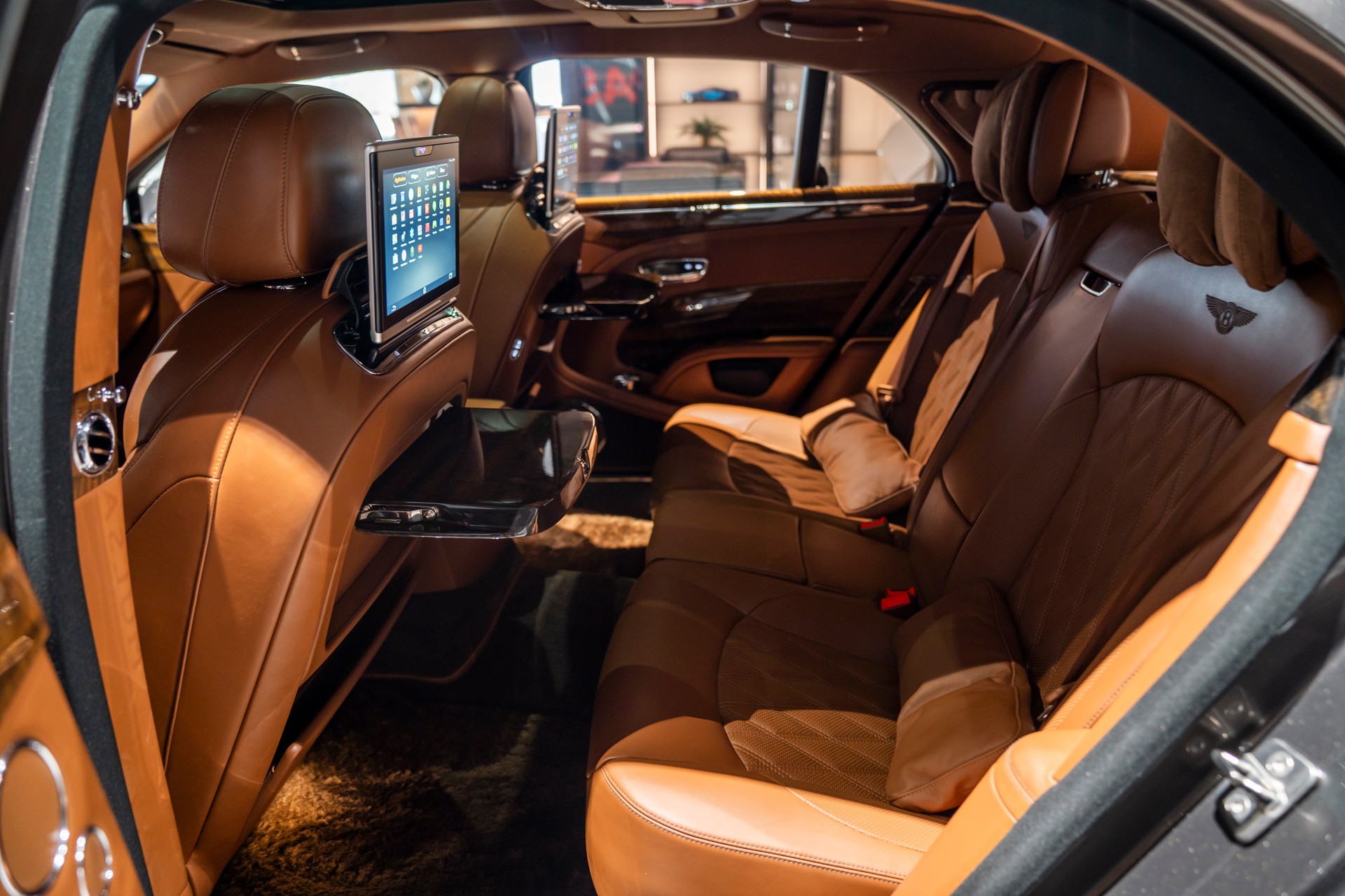 BENTLEY Mulsanne Speed-image-21