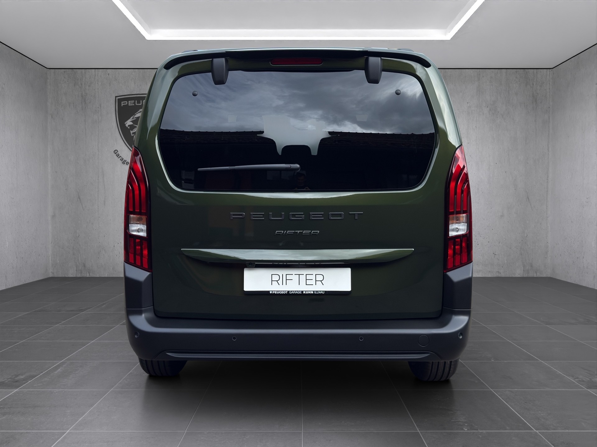 PEUGEOT Rifter Long 1.5 BlueHDi 130 Family Edition-image-5