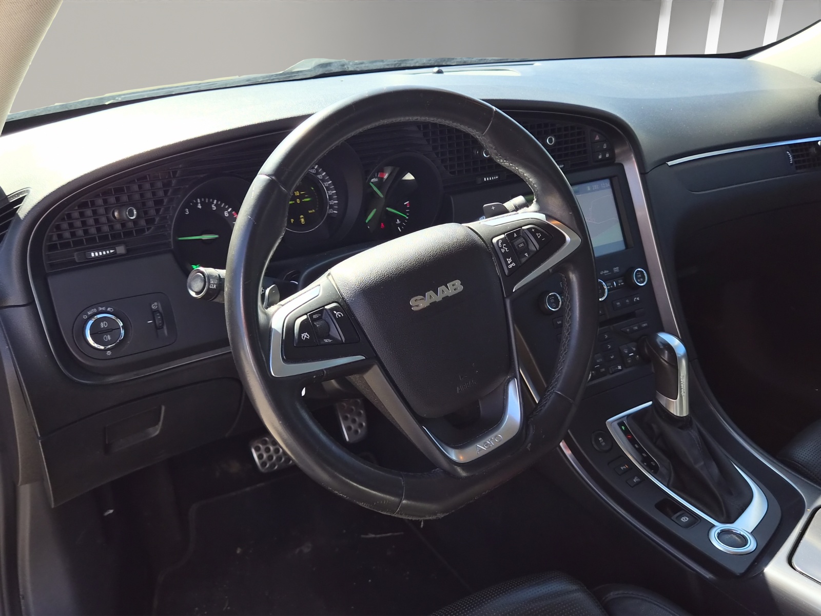 SAAB 9-5 2.8T V6 Aero XWD Automatic-image-9