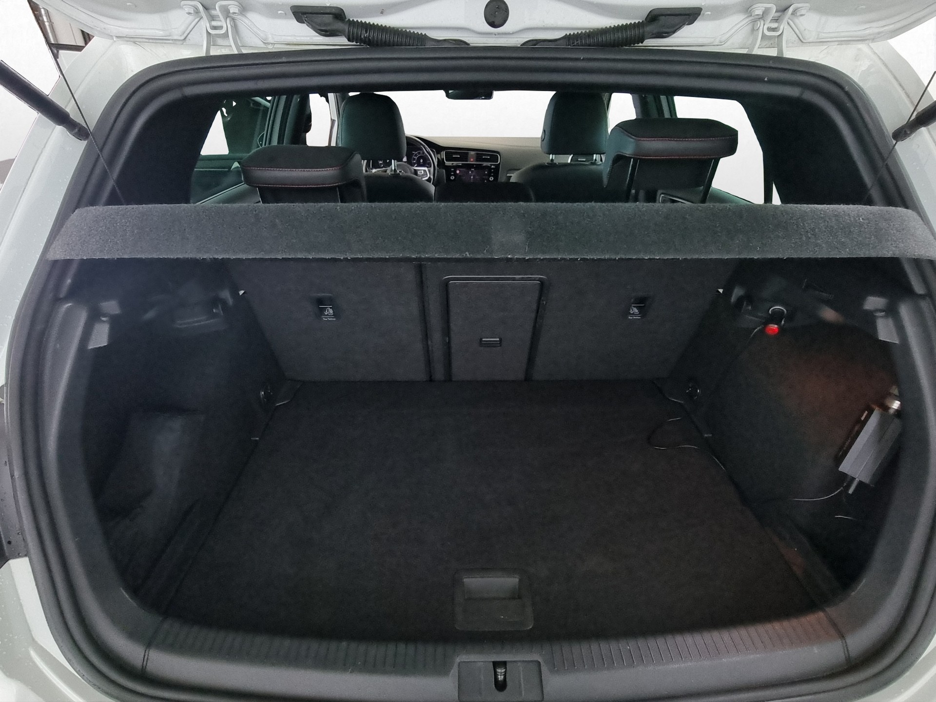 VW Golf VII 2.0 TSI GTI-image-15