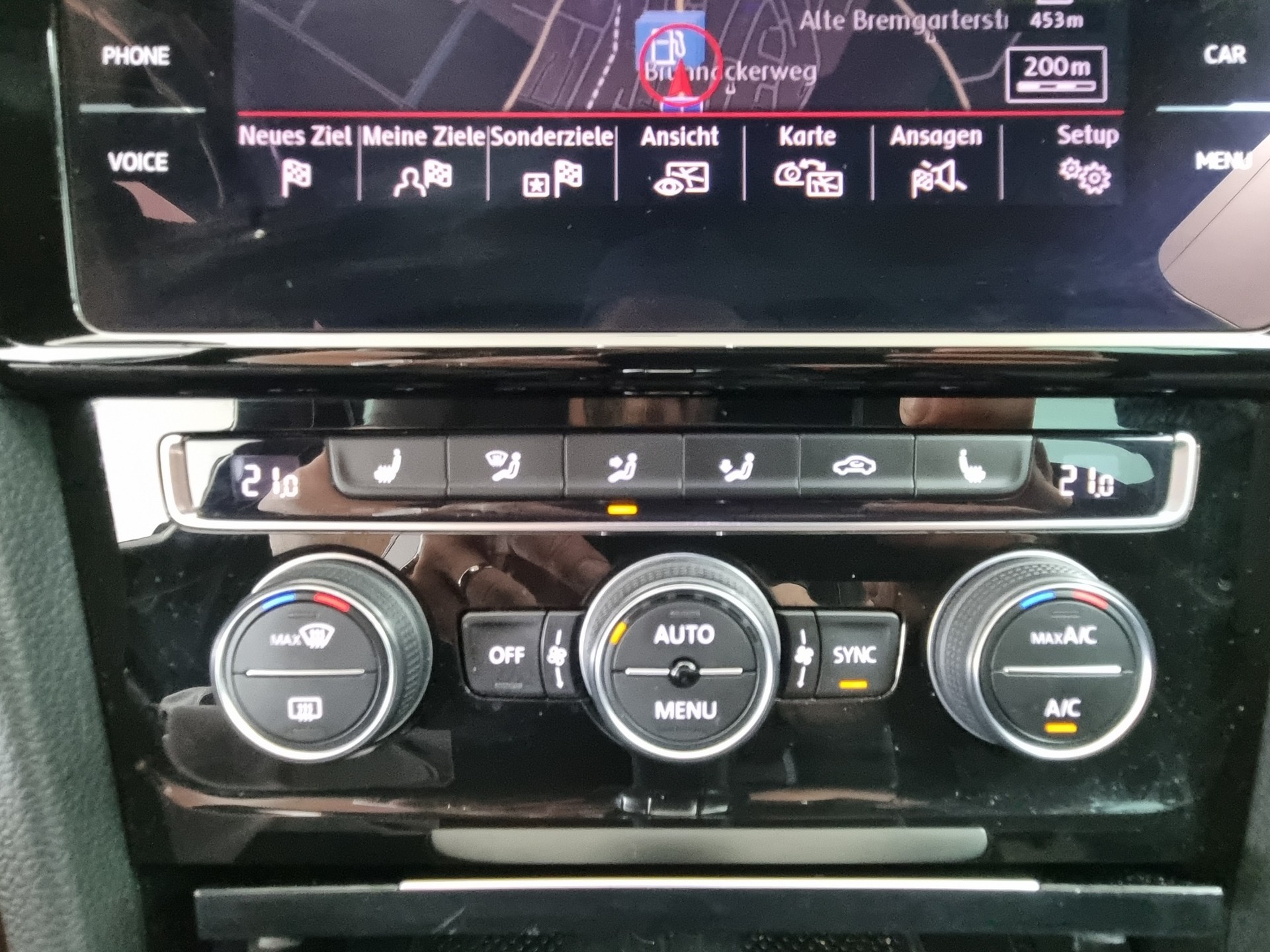 VW Golf VII 2.0 TSI GTI-image-14