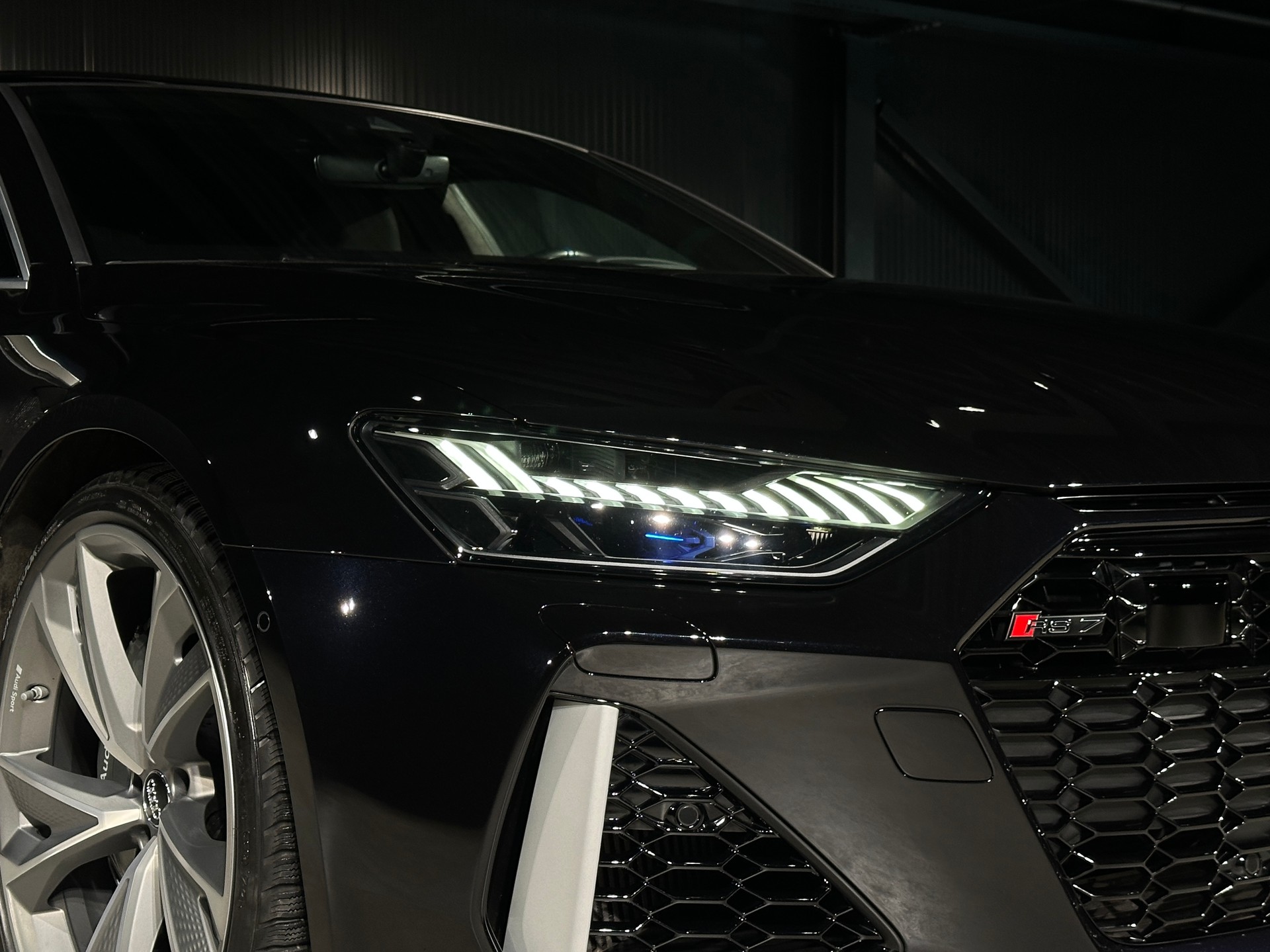 AUDI RS7 Sportback MHEV-image-29