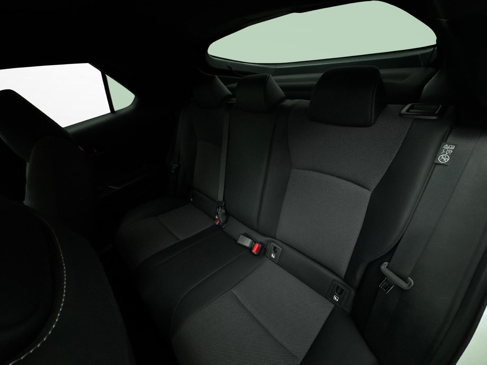 TOYOTA C-HR 2.0 HEV Style 4x4-image-10