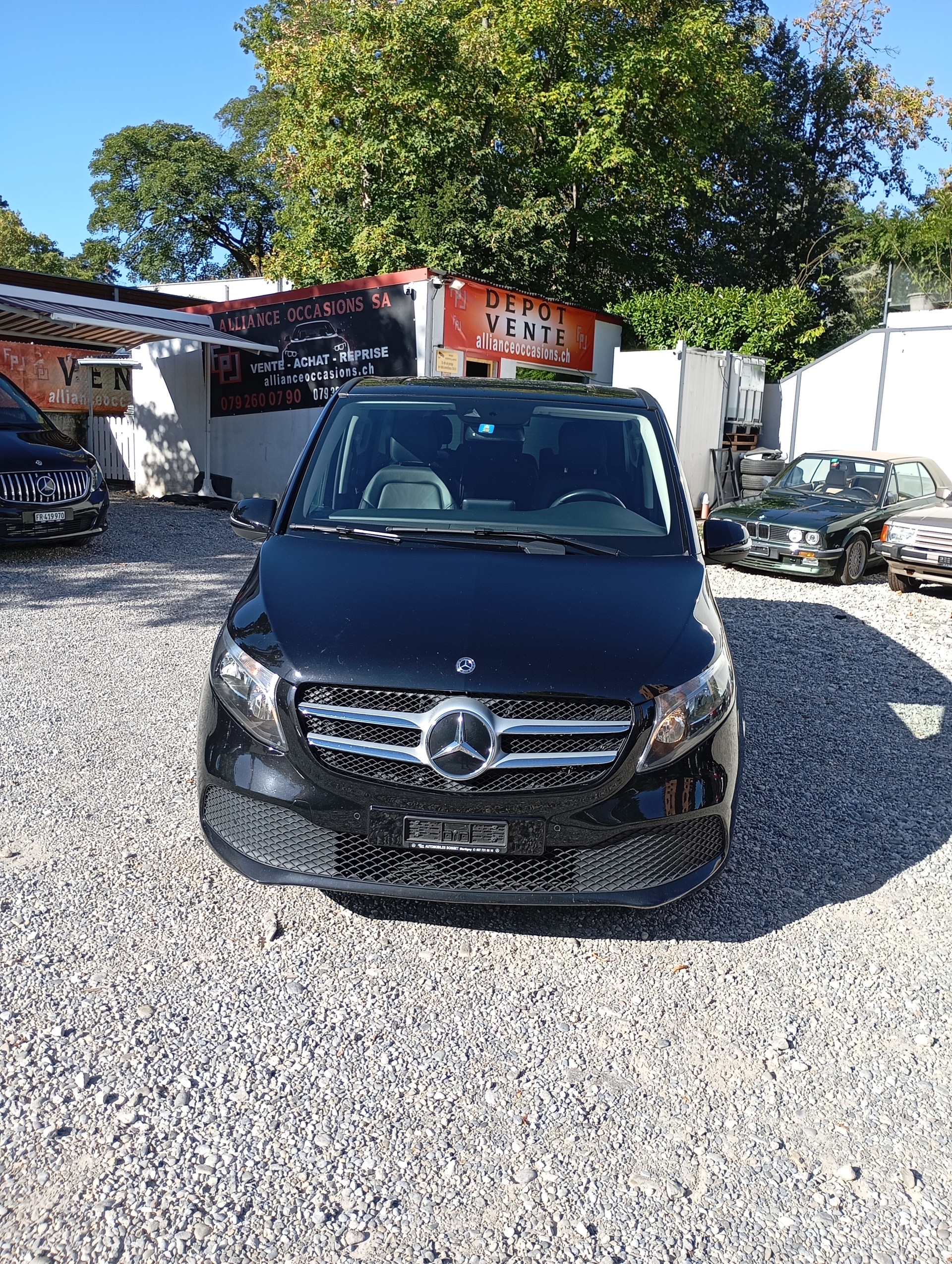 MERCEDES-BENZ V 220 d lang 4Matic 9G-Tronic-image-1