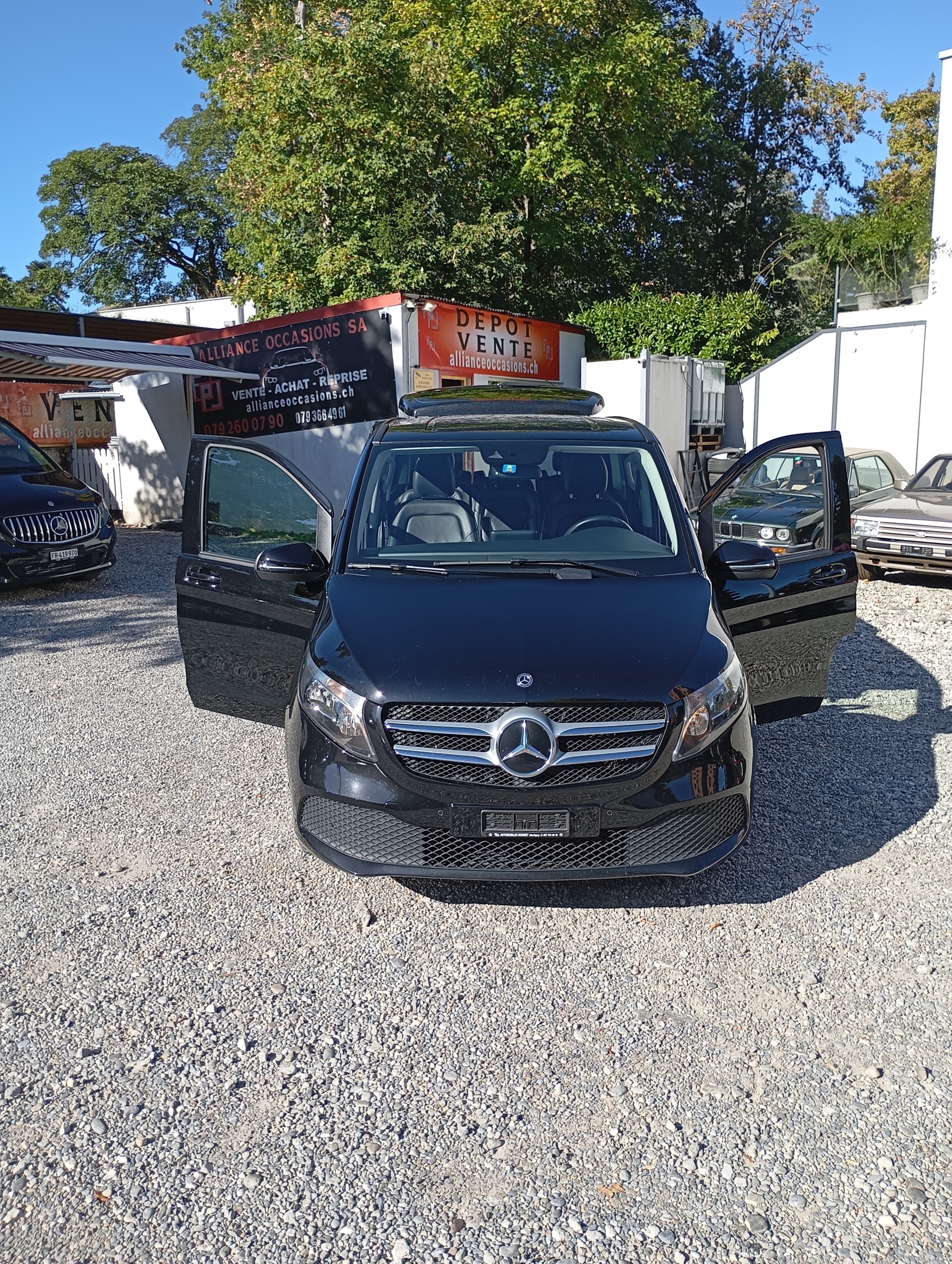 MERCEDES-BENZ V 220 d lang 4Matic 9G-Tronic-image-19