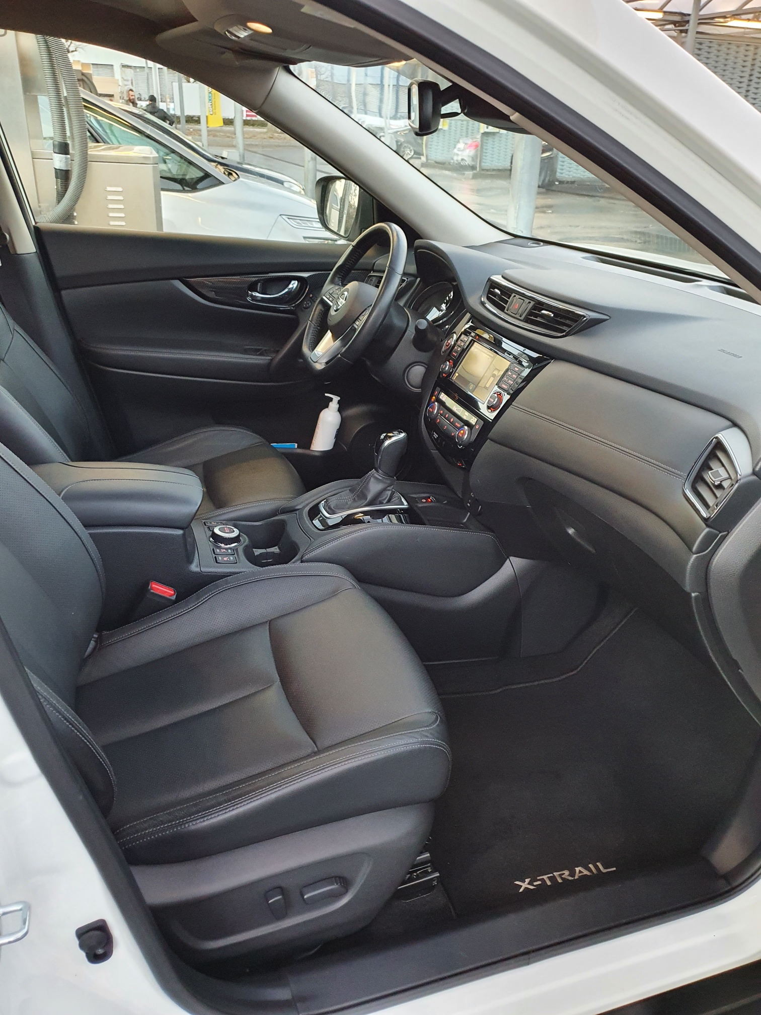NISSAN 2.0 dCi Tekna 4x4-image-4