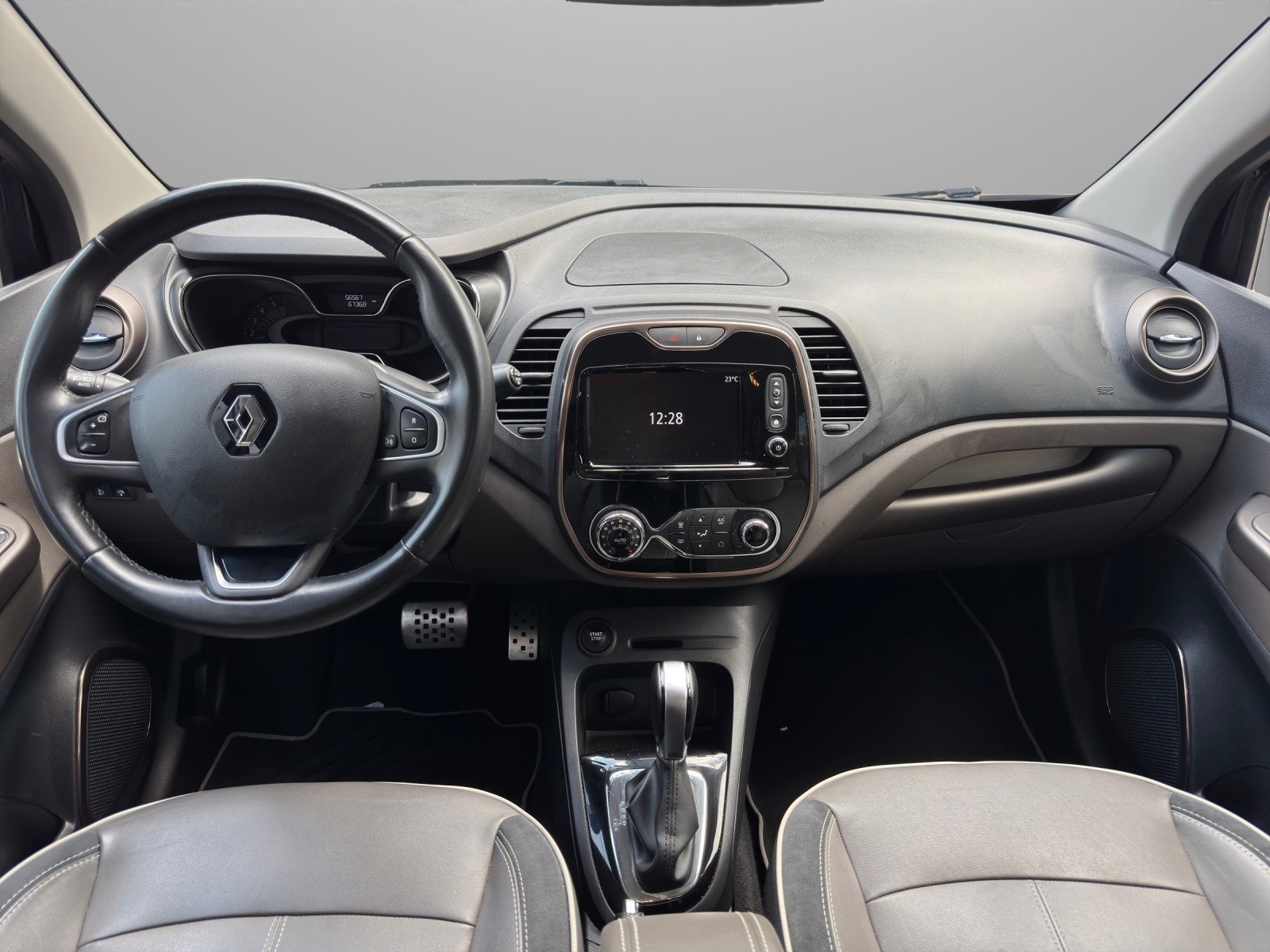 RENAULT Captur 1.2 T 16V Iconic EDC-image-8