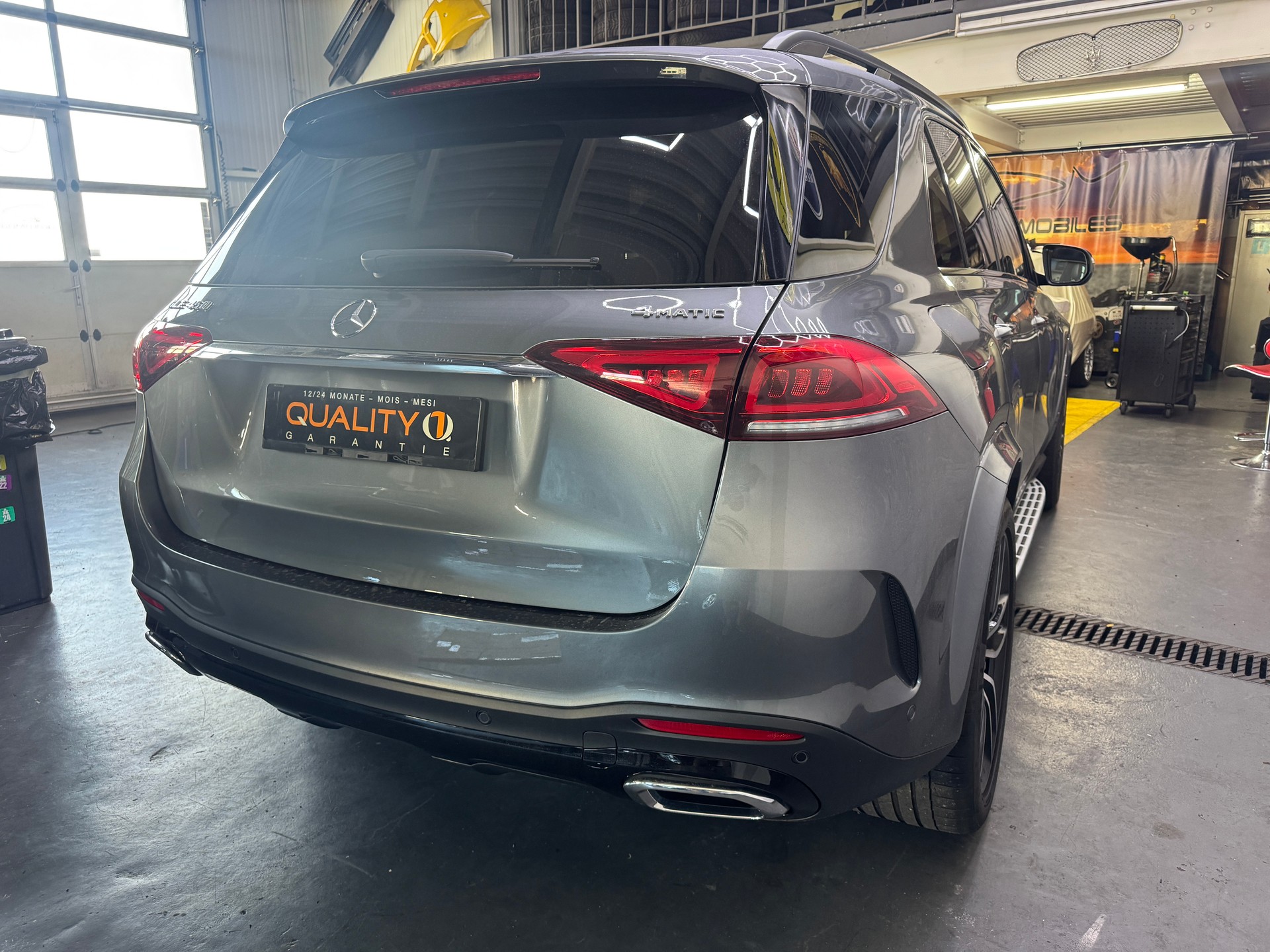 MERCEDES-BENZ GLE 450 4Matic AMG Line 9G-Tronic-image-3