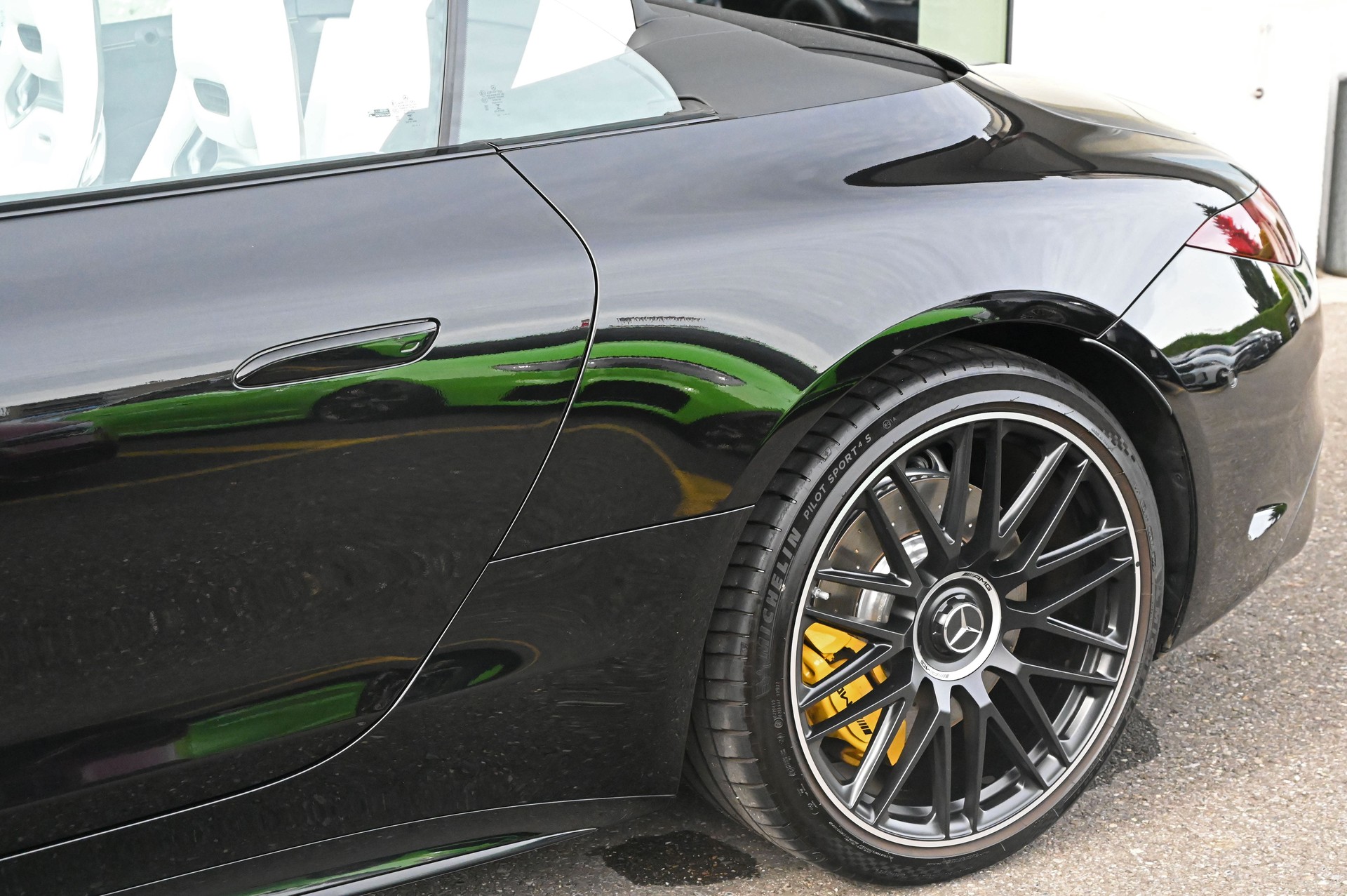 MERCEDES-BENZ AMG SL 63 4matic+ Executive Edition-image-5