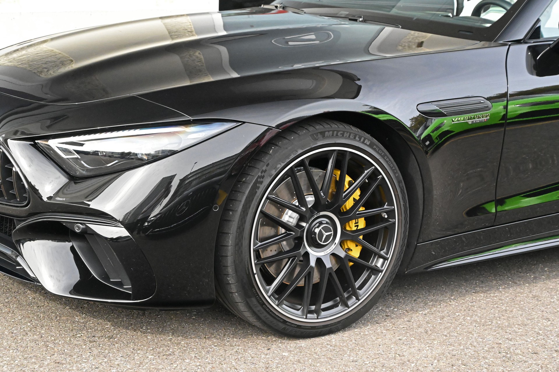 MERCEDES-BENZ AMG SL 63 4matic+ Executive Edition-image-3