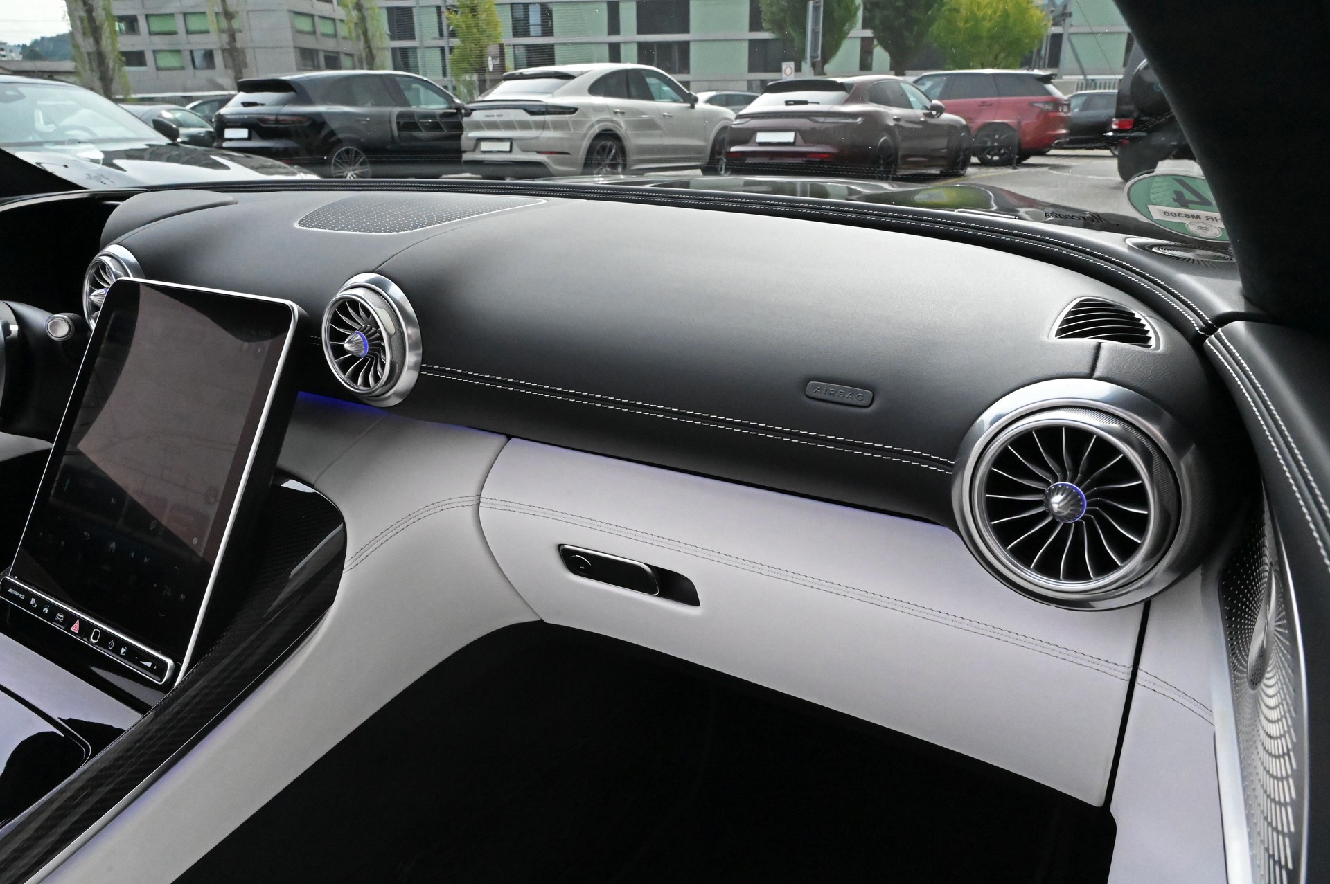 MERCEDES-BENZ AMG SL 63 4matic+ Executive Edition-image-26