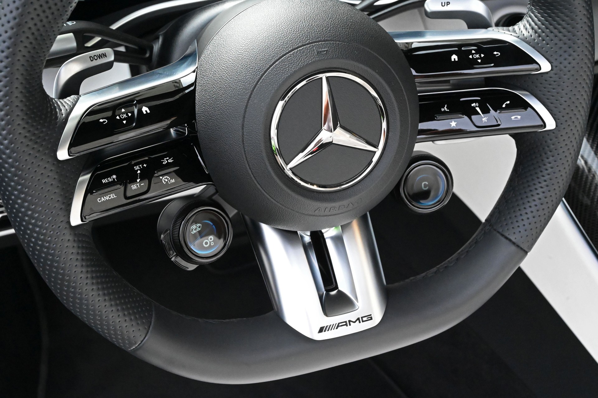 MERCEDES-BENZ AMG SL 63 4matic+ Executive Edition-image-12