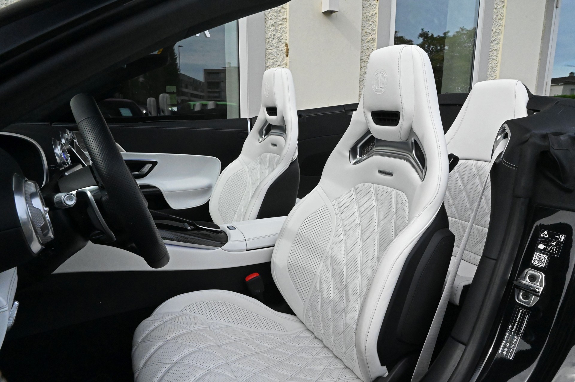 MERCEDES-BENZ AMG SL 63 4matic+ Executive Edition-image-13