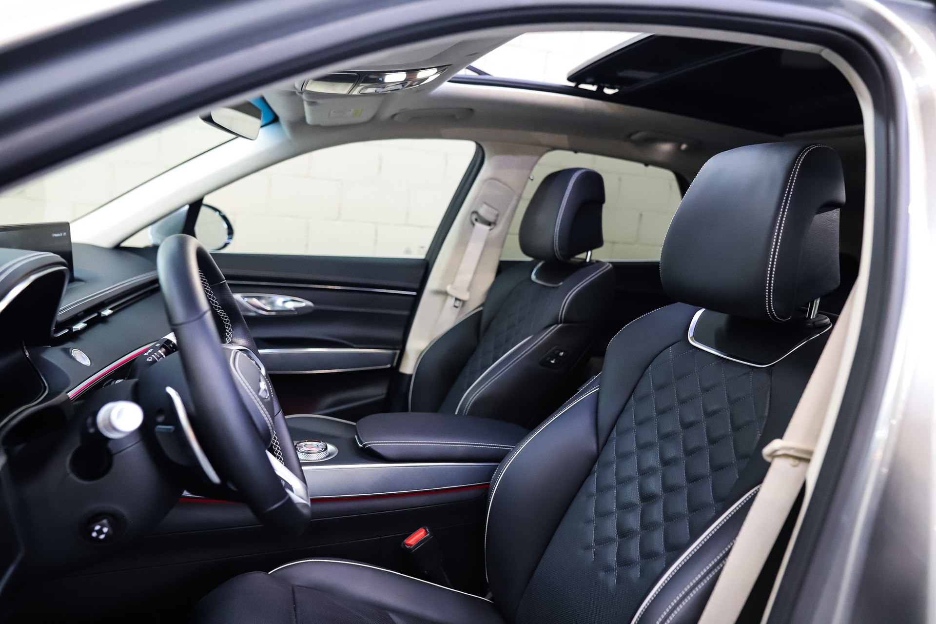GENESIS GV70 Electrified Sport kWh 77,4 AWD * Savile Silver *-image-8